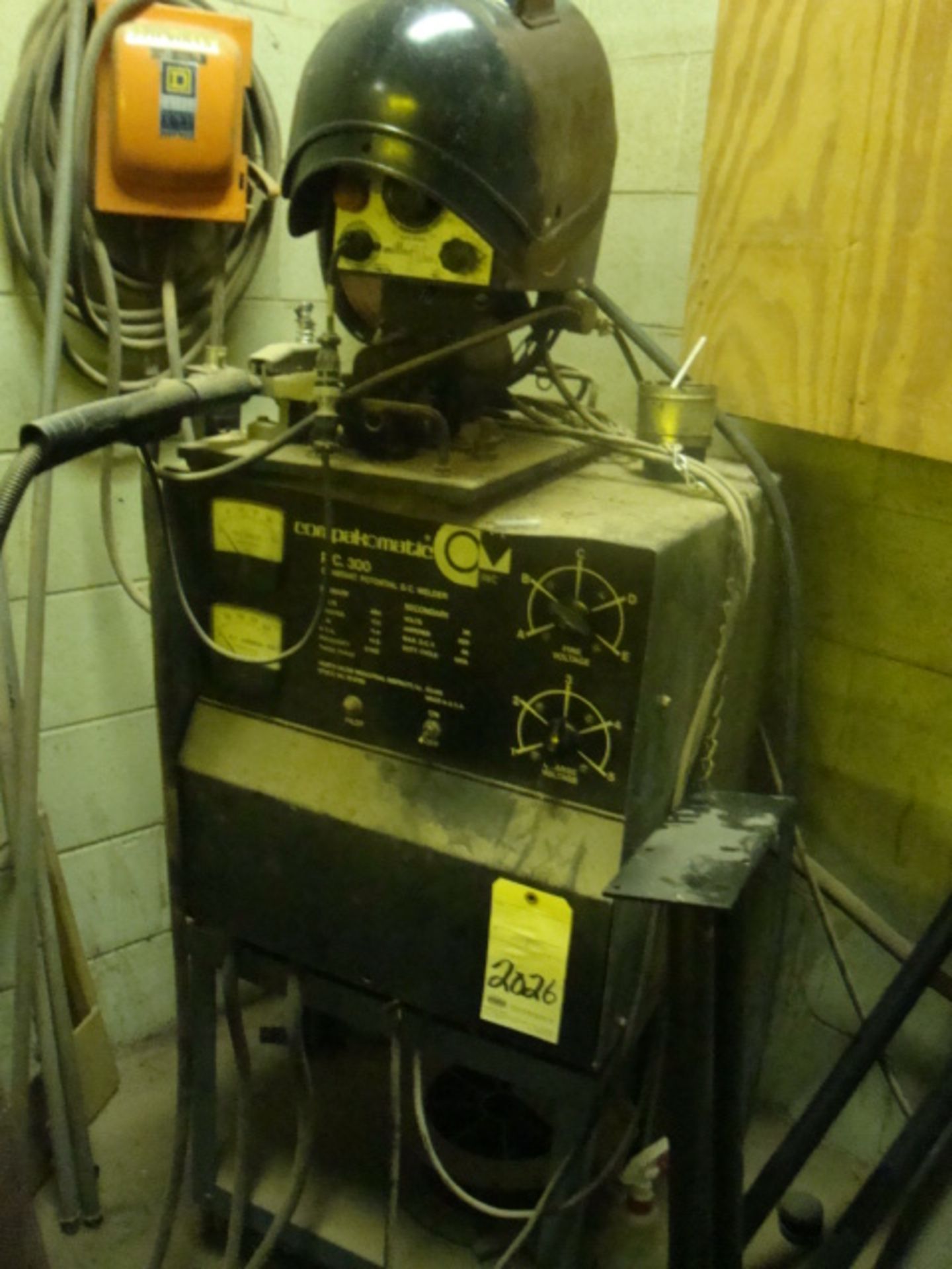 MIG WELDER, COMPACTOMATIC MDL PC300