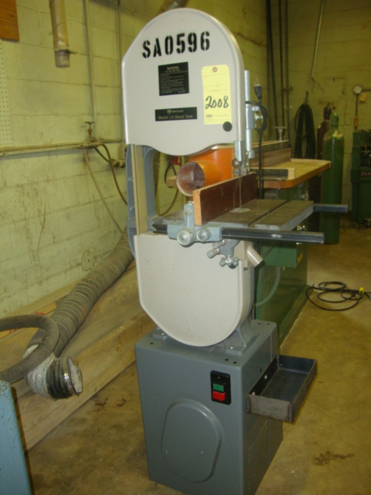 VERTICAL WOOD CUTTING BANDSAW, ROCKWELL MDL. 14