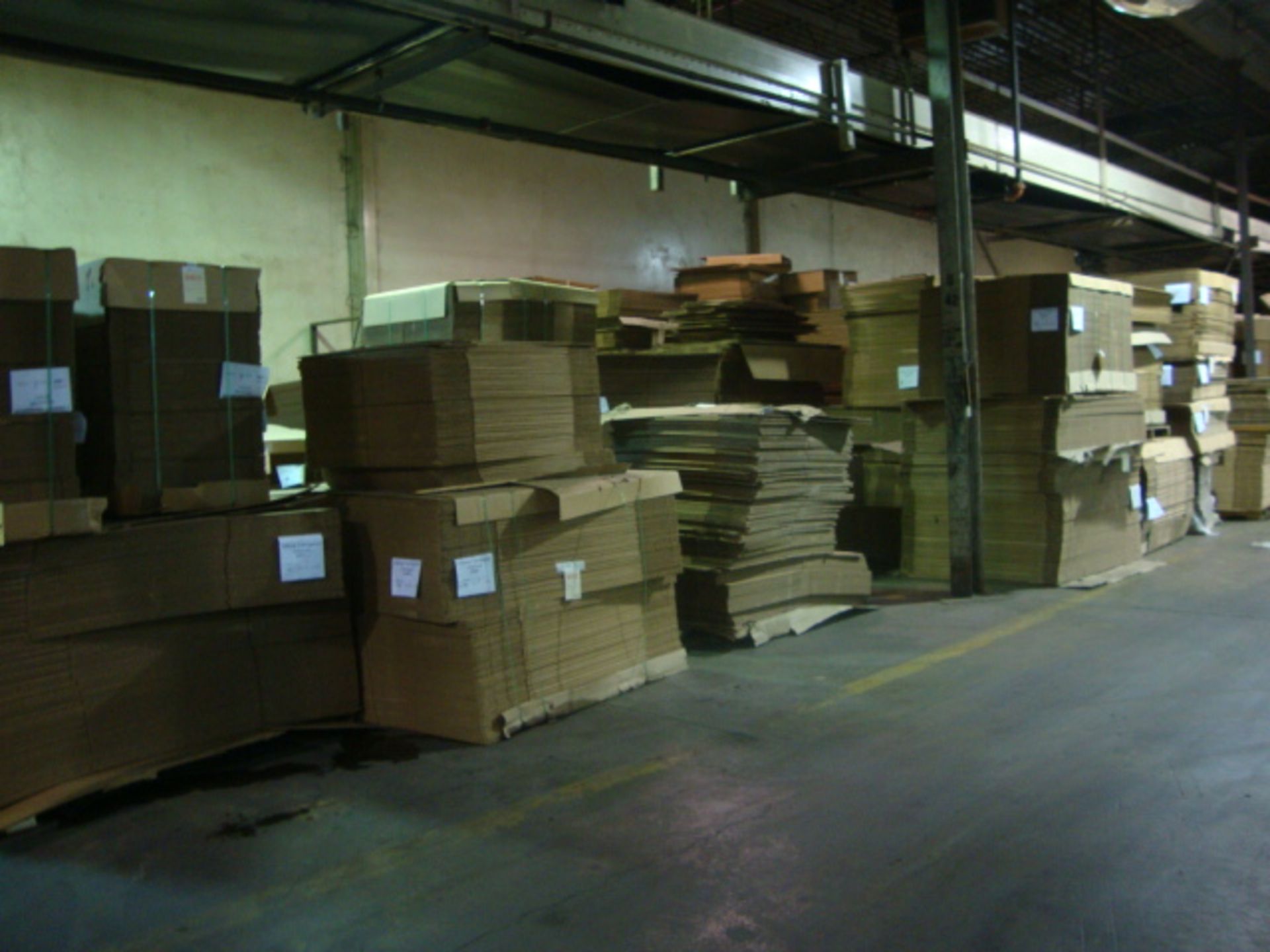 LOT OF CORRUGATED BOXES, assorted  (located along wall)