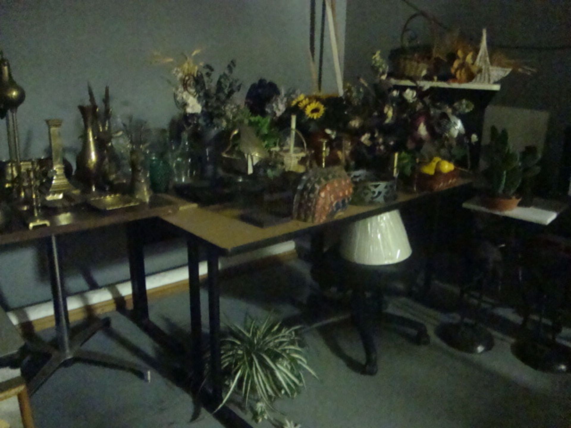 LOT OF TABLES & PROPS, assorted - Image 4 of 4