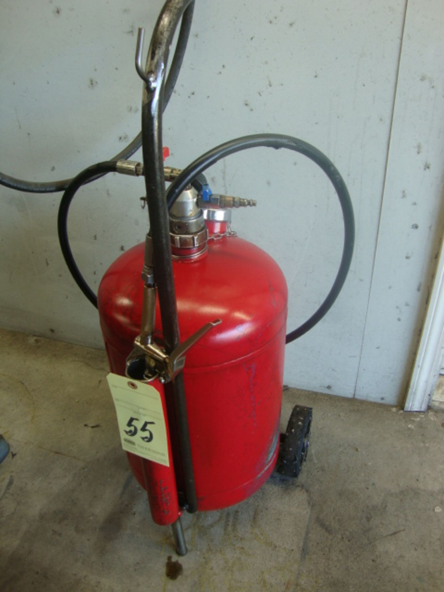 PORTABLE GREASE GUN