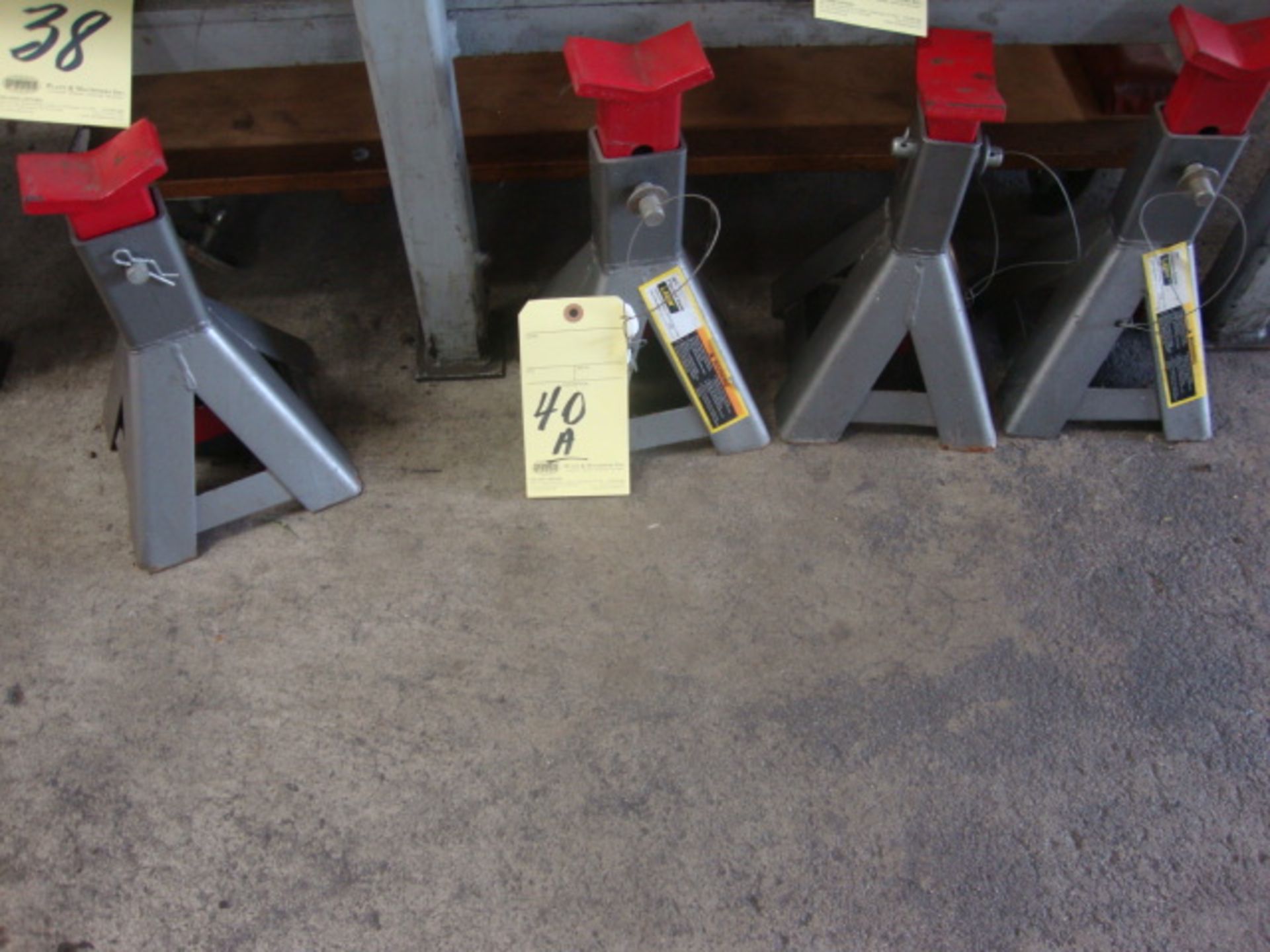 LOT OF JACK STANDS (4) & MECHANIC CREEPER