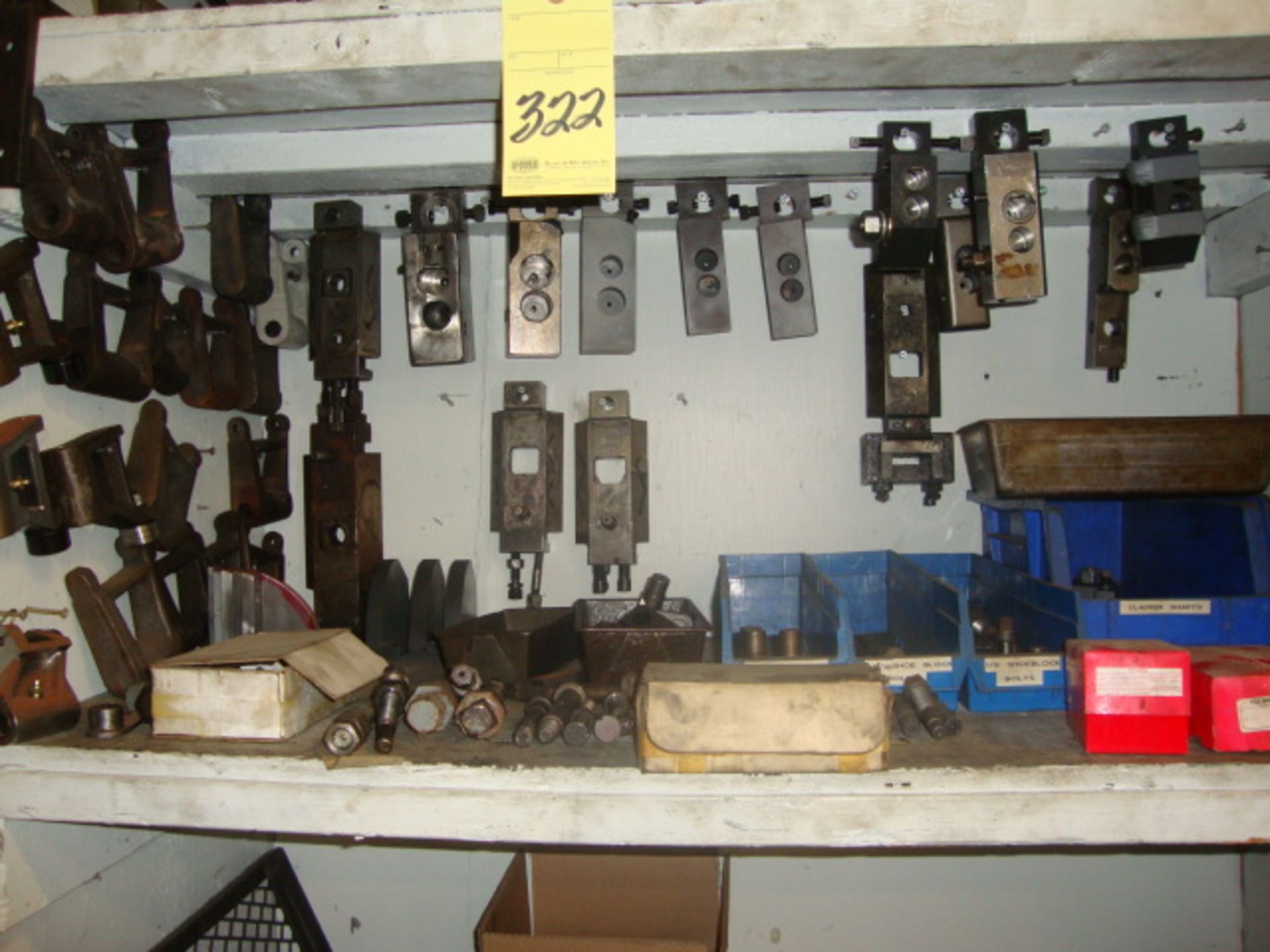 LOT CONSISTING OF WATERBURY FARREL REPAIR PARTS: gears, levers, blocks, slides, oilers, strippers, - Image 2 of 6