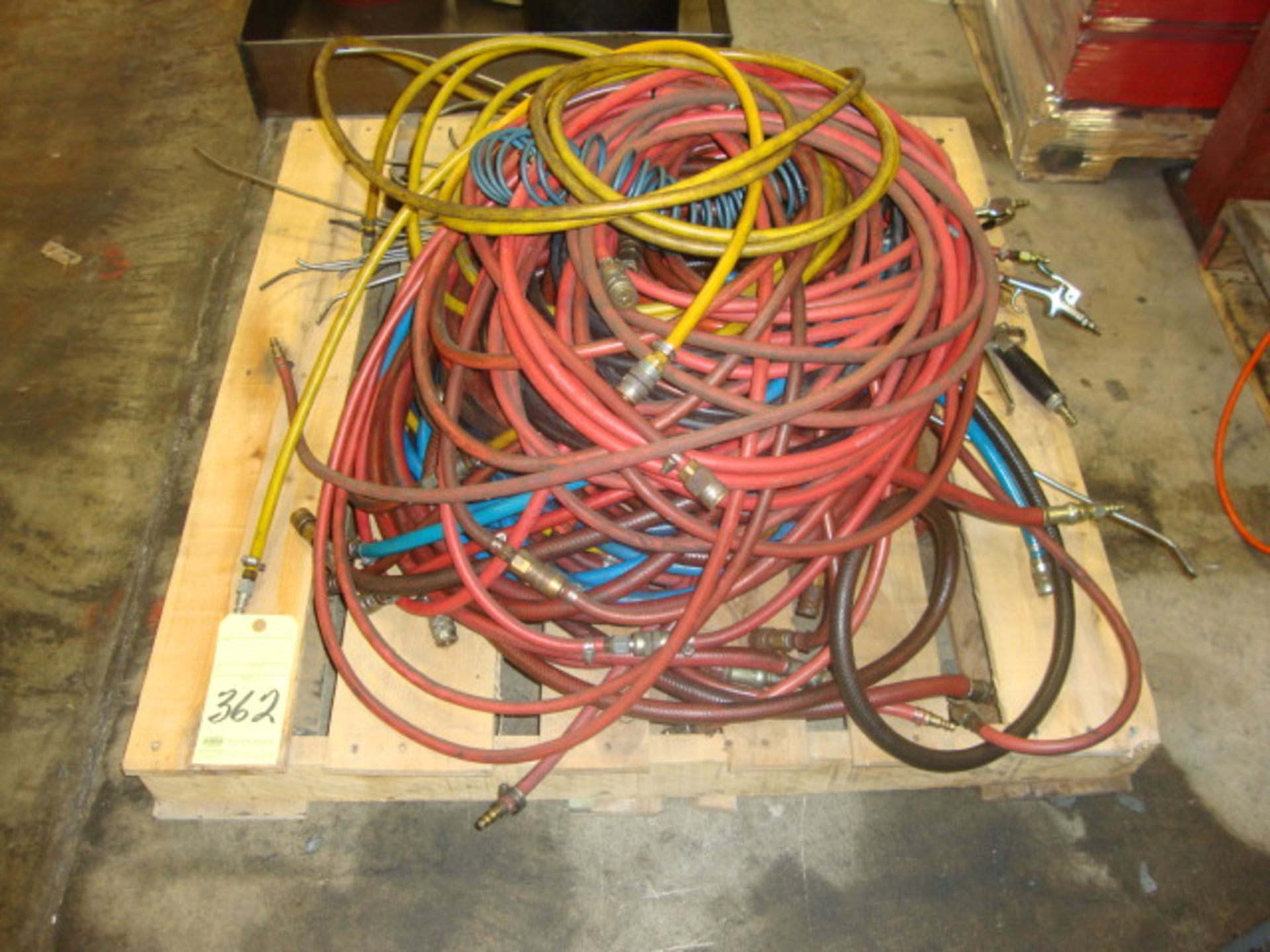LOT OF AIR HOSE & GUNS, assorted  (on one skid)
