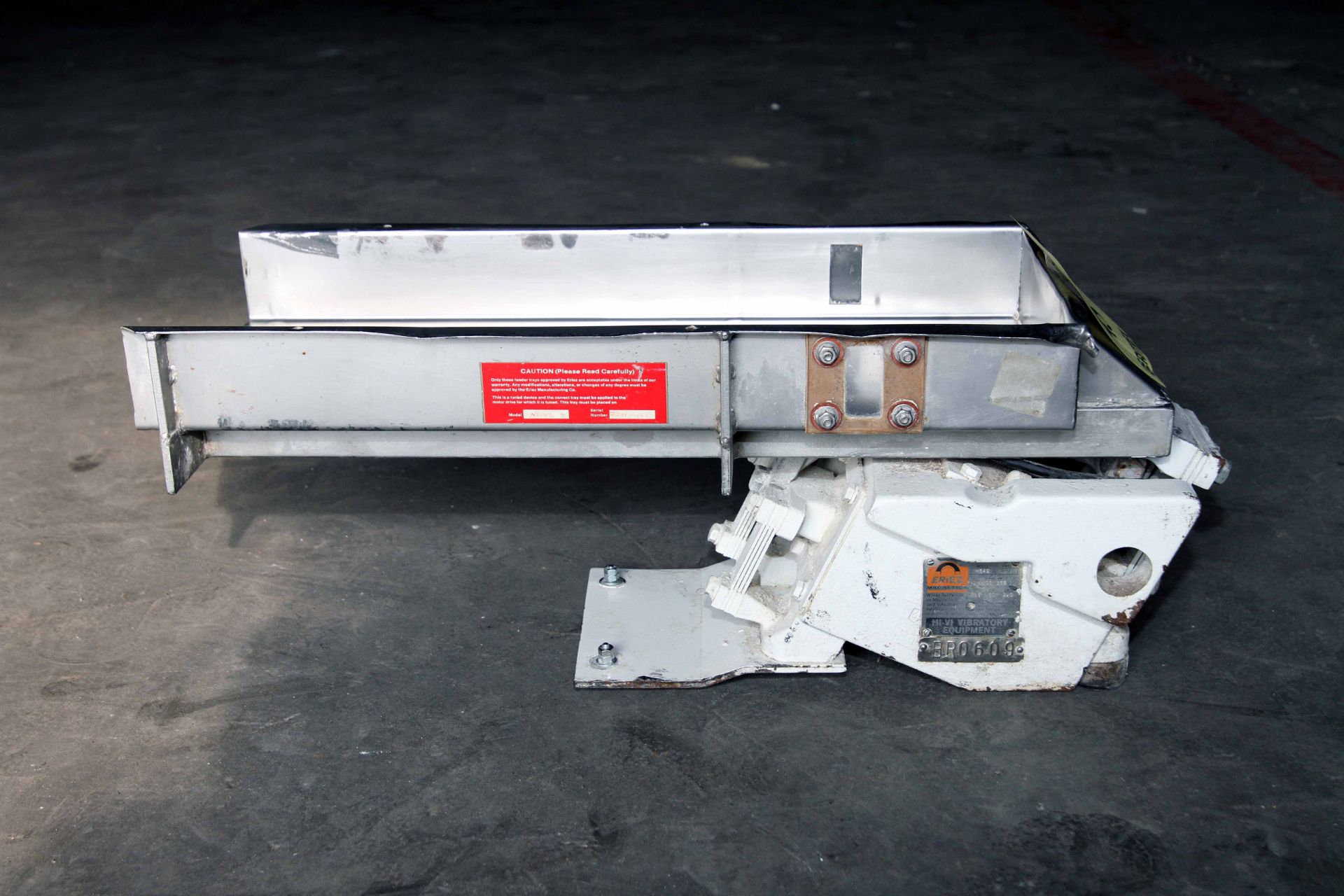 VIBRATORY CONVEYOR, ERIEZ 24, Mdl. HS-42, stainless steel, 12W. pan, S/N JJ01165 - Image 2 of 2