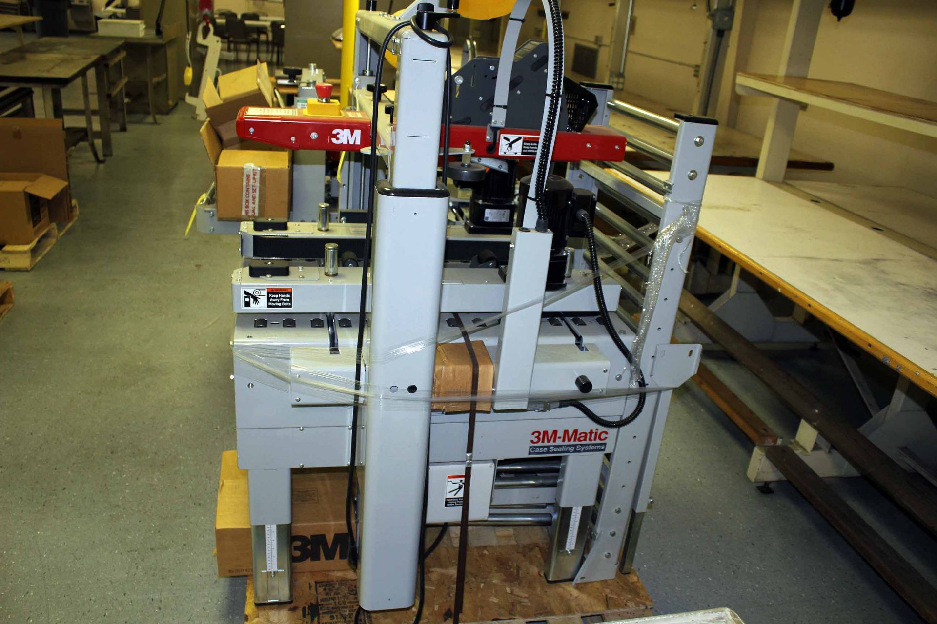 CASE SEALER, 3M MDL. 800A, new 2008, adj. ht. base, assorted accessories, S/N 50732 - Image 3 of 3