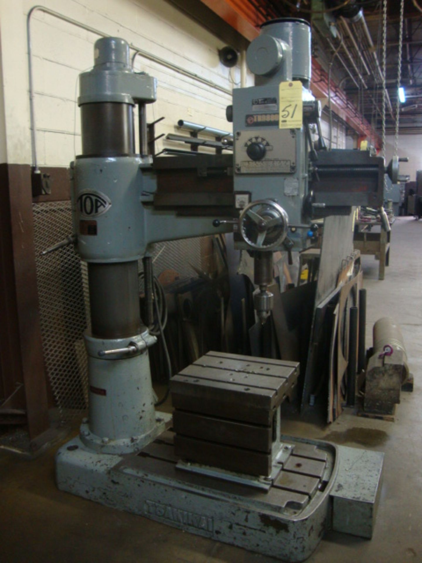 RADIAL ARM DRILL, TOA 3' X 9" MDL. TRD-800C, spds: 84-1384 RPM, plain box table, pwr. elevation