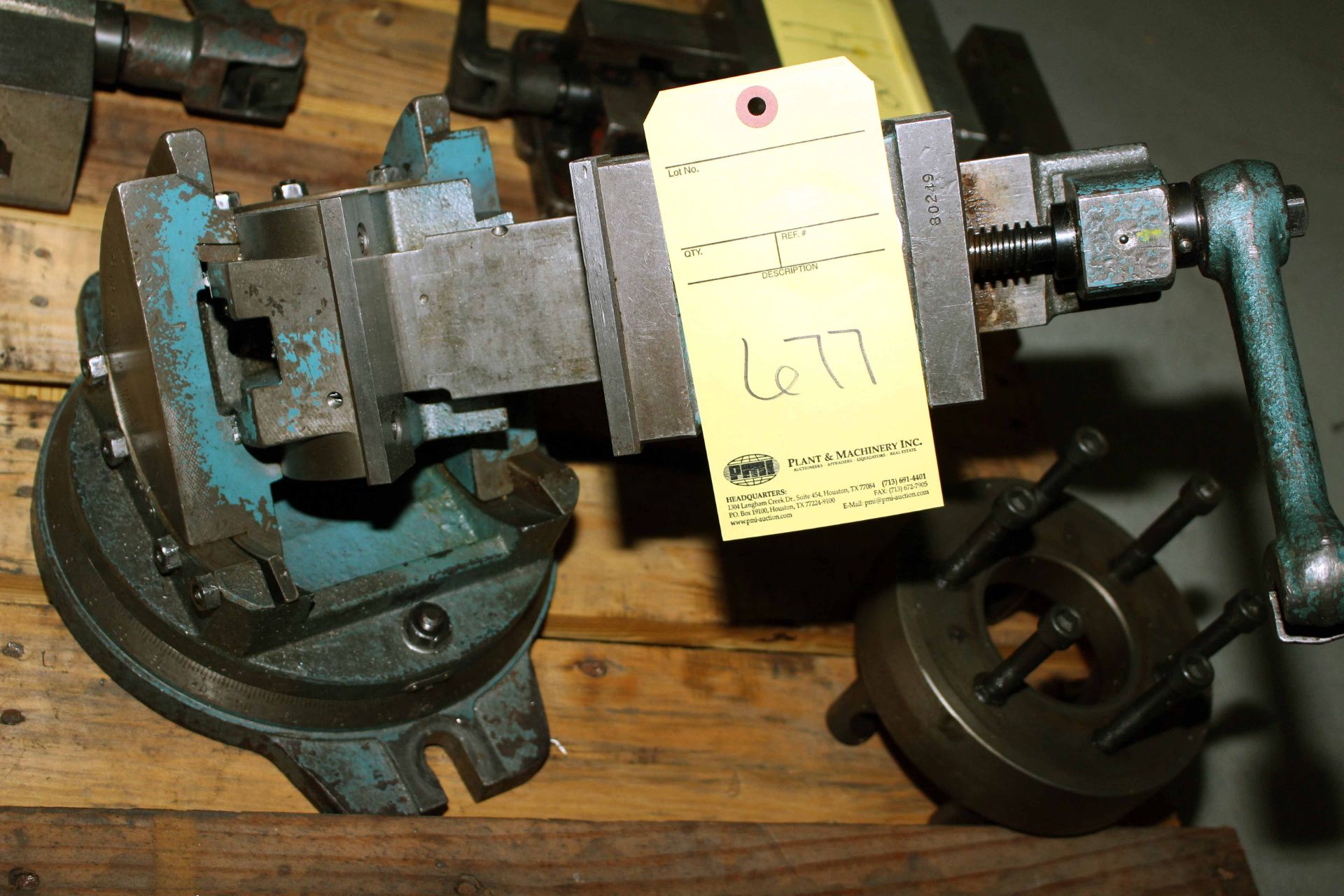 TILTING MACHINE VISE, 4"