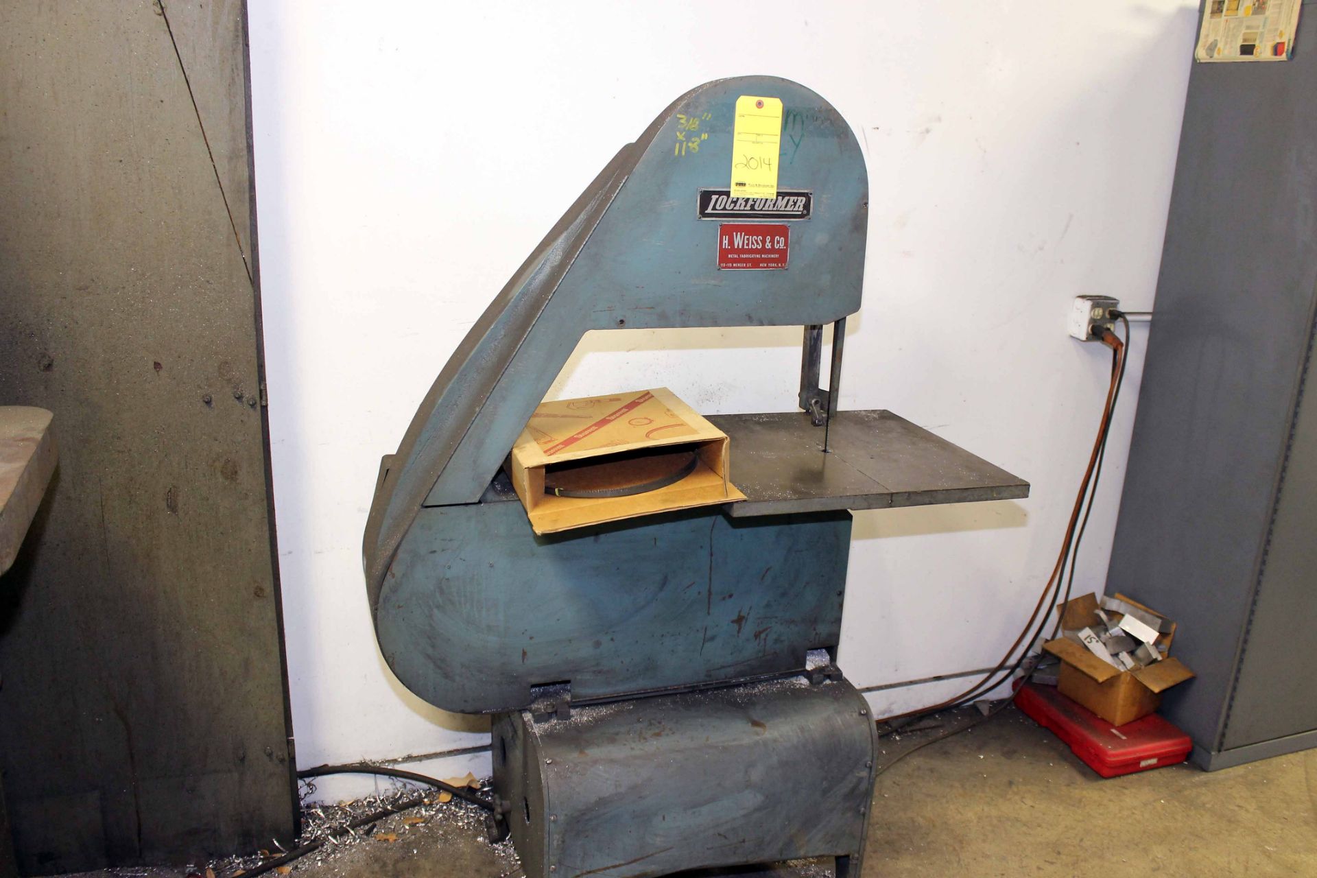 VERTICAL BANDSAW, LOCKFORMER DEEP THROAT