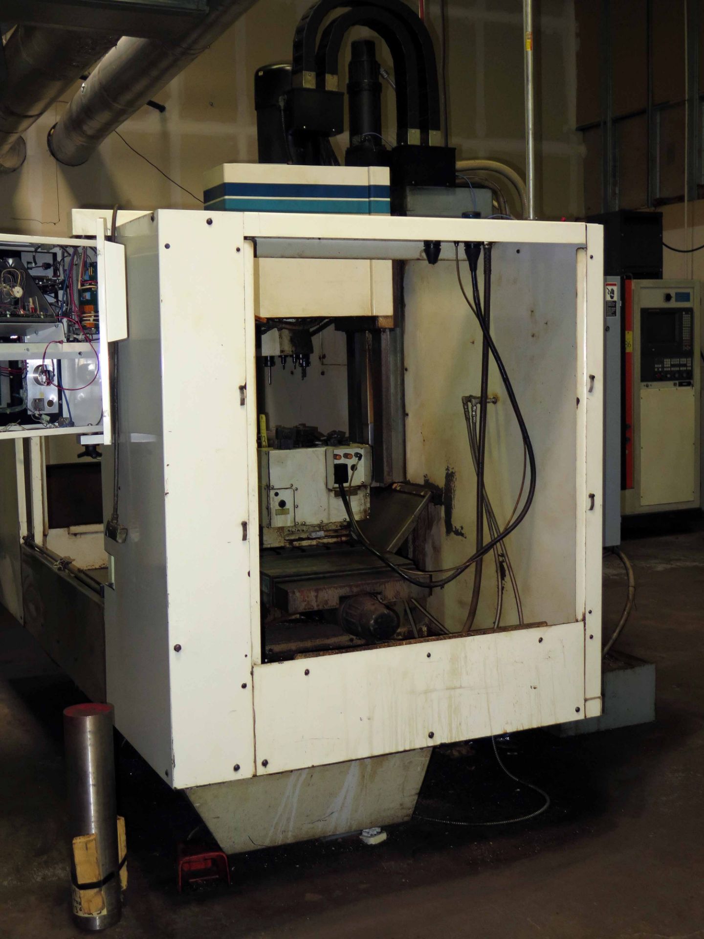 CNC VERTICAL MACHINING CENTER, FADAL MDL. VMC4020HT 4-AXIS, Fadal CNC88HS CNC control, 20" x 48" - Image 3 of 4