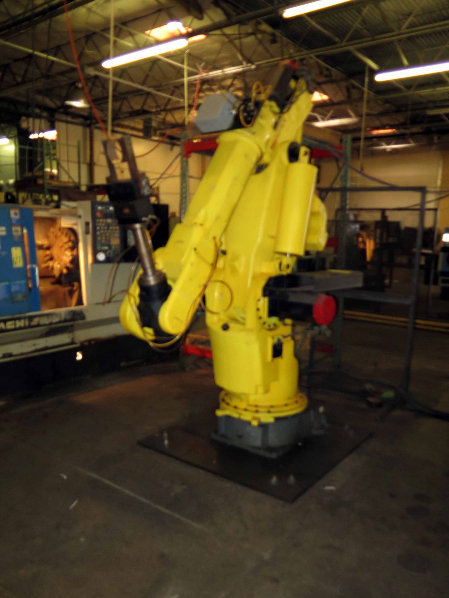 6-AXIS ROBOT, FANUC S-420iW, 341 lb. payload, 112.2" high reach, end effector, S/N E98606447