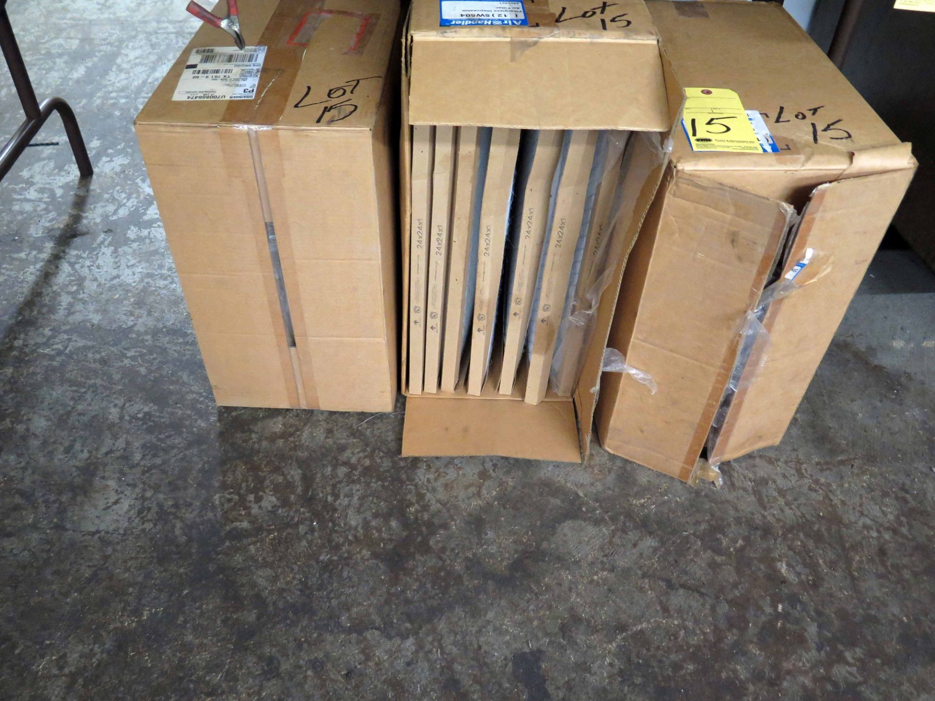 LOT OF AIR FILTERS: 20" x 20" x 1" (in two boxes) & 24" x 24" x 1" (in one box)