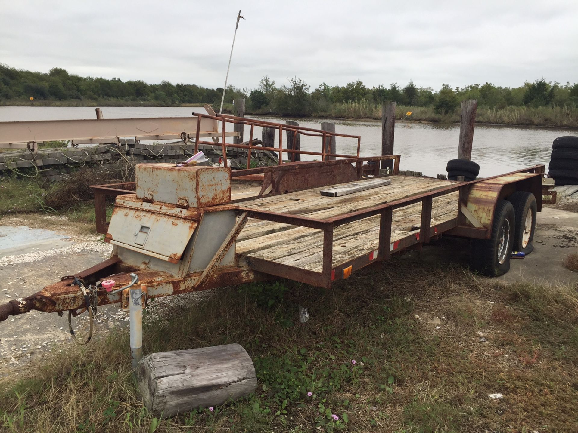 16' UTILITY TRAILER, tandem axle, TX lic. #98024A