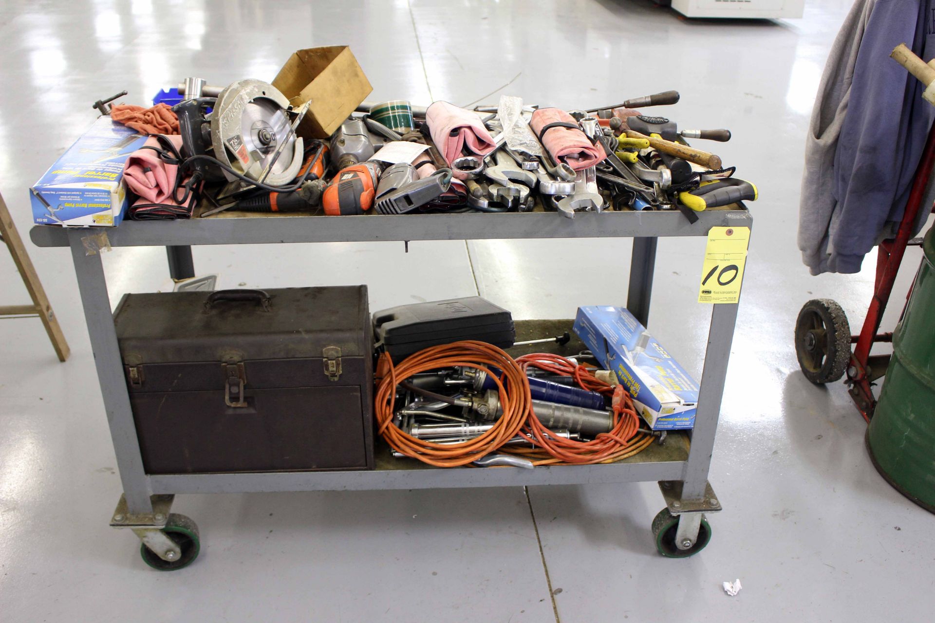 LOT OF TOOLS, misc. (on shop cart)