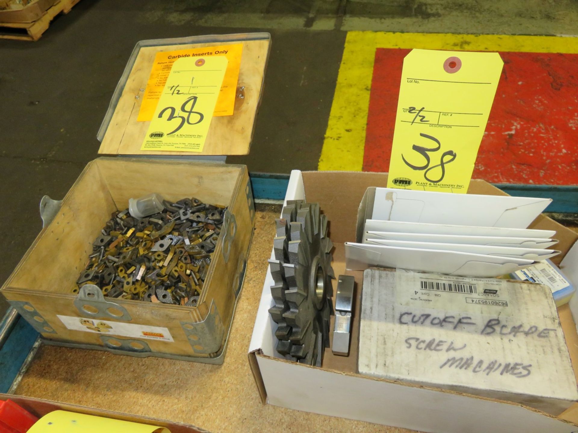 LOT CONSISTING OF carbide inserts, (used), (1) box, cut-off blades & key seat cutters, (new), (1)