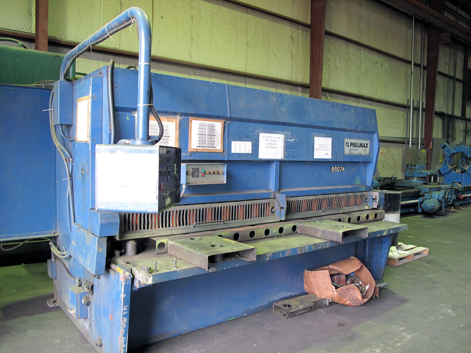 HYDRAULIC GUILLOTINE SHEAR, 10' x 1/2" PULLMAX  MDL. GSA-430, 120" cutting length, 1/2" mild - Image 2 of 12