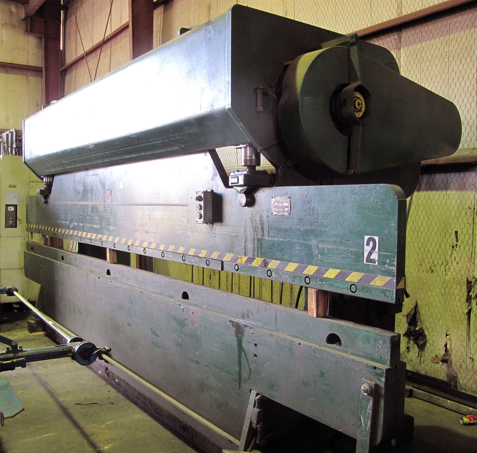 MECHANICAL PRESS BRAKE, CHICAGO DRIES & KRUMP 90 T. X 14' MDL. 1420-L (used)