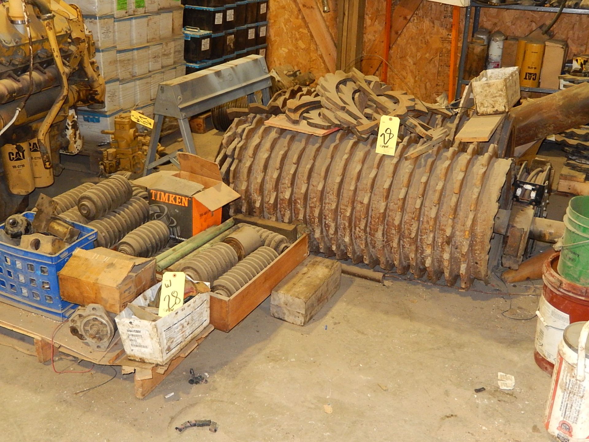 LOT: Assorted Cold Planer Parts & Inventory: Hydraulic Pumps, Crusher Parts, Mill Parts, Filters,