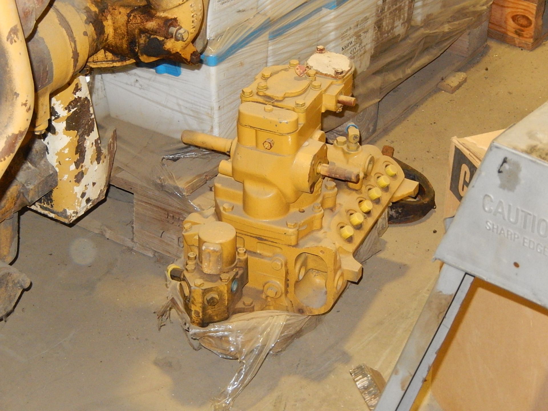 Caterpillar 800 HP V-12 Diesel Engine Model 3412 from CMI PR-700 Cold Planer in Rapid City (has hole - Image 2 of 2