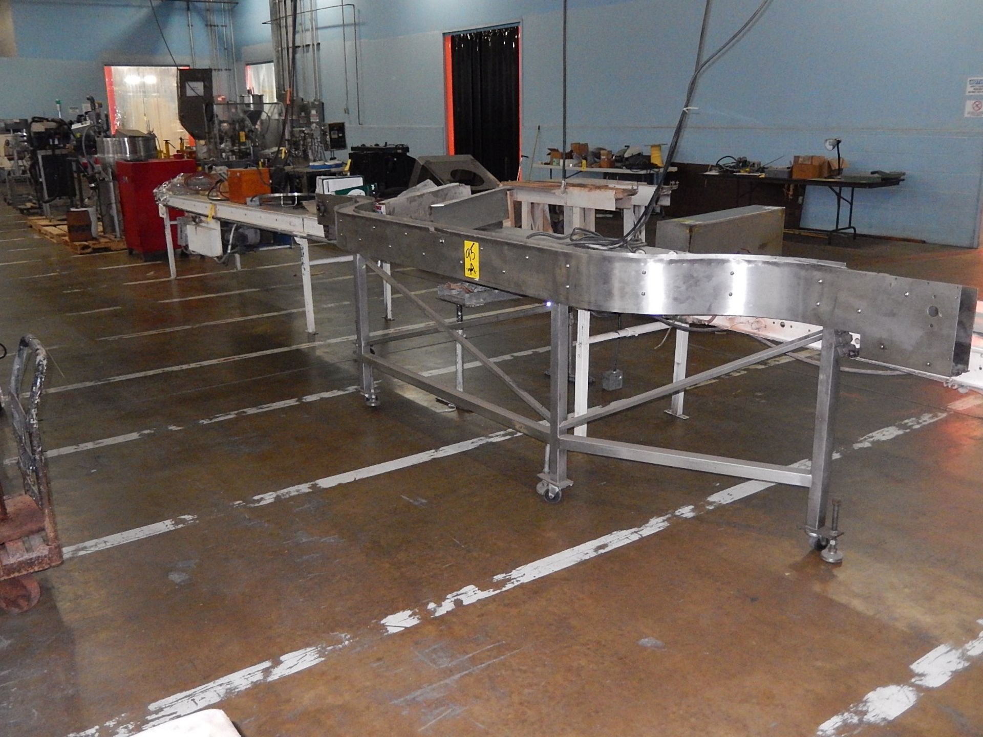 Flap Top Chain Conveyor, S-Shape, 14 ft. Long (est.)