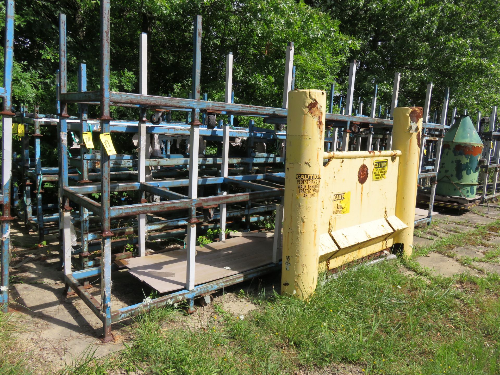 LOT: (3) 20 ft. x 40 in. Stackable Extrusion Racks�, (Euclid, OH)