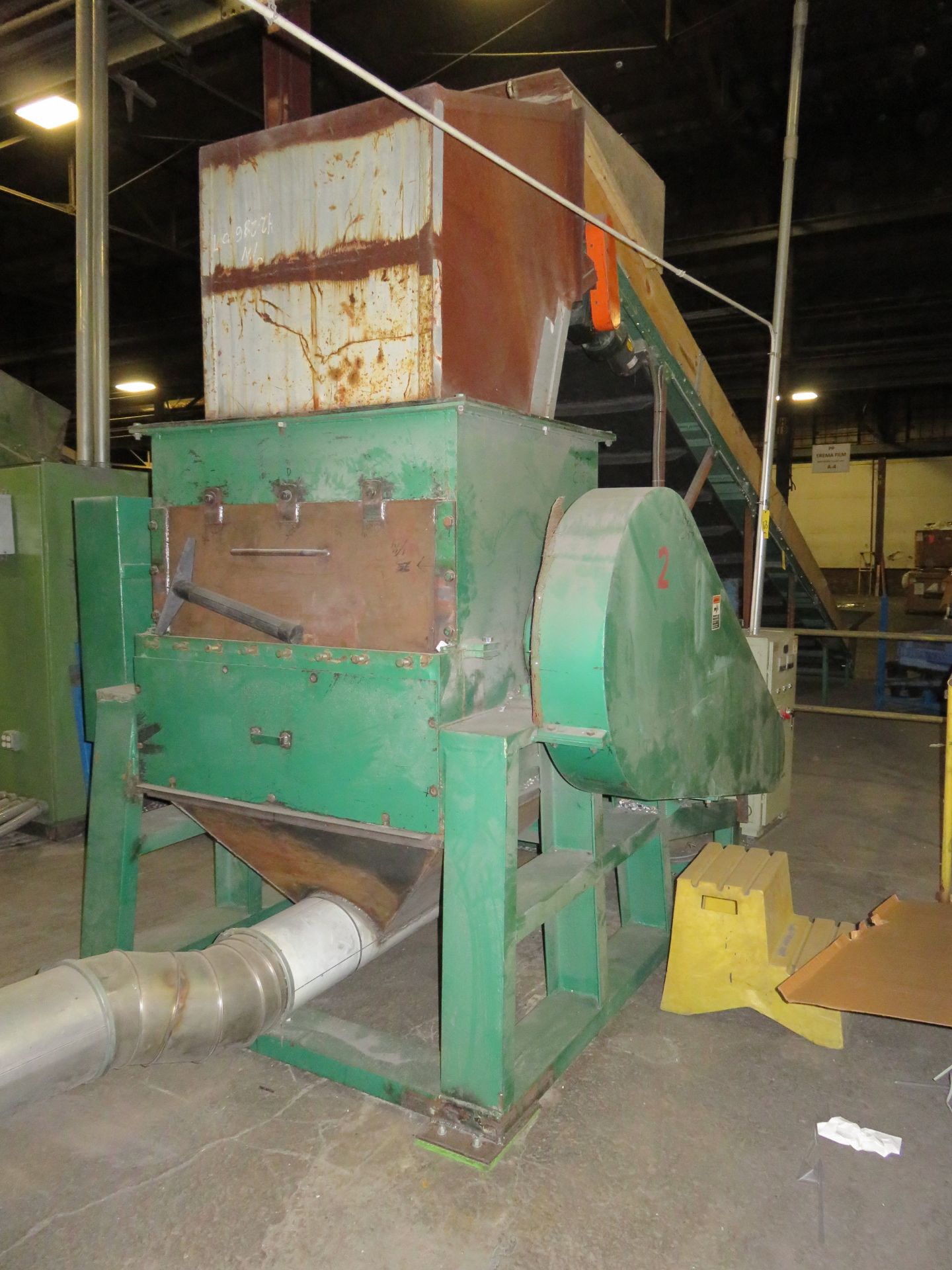 LOT: China 30 in. x 40 in. Hog Style Granulator, 100 HP Drive, with 32 in. x 40 ft. (est.)