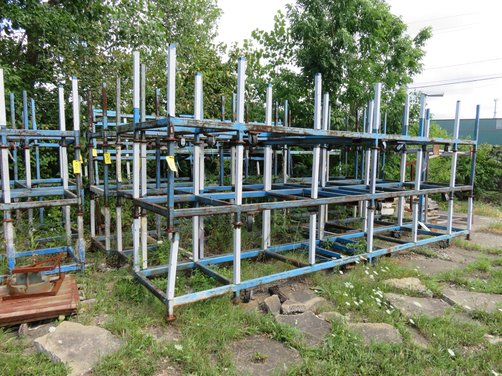 LOT: (4) 15 ft. x 28 in. Stackable Extrusion�, Racking (Euclid, OH)