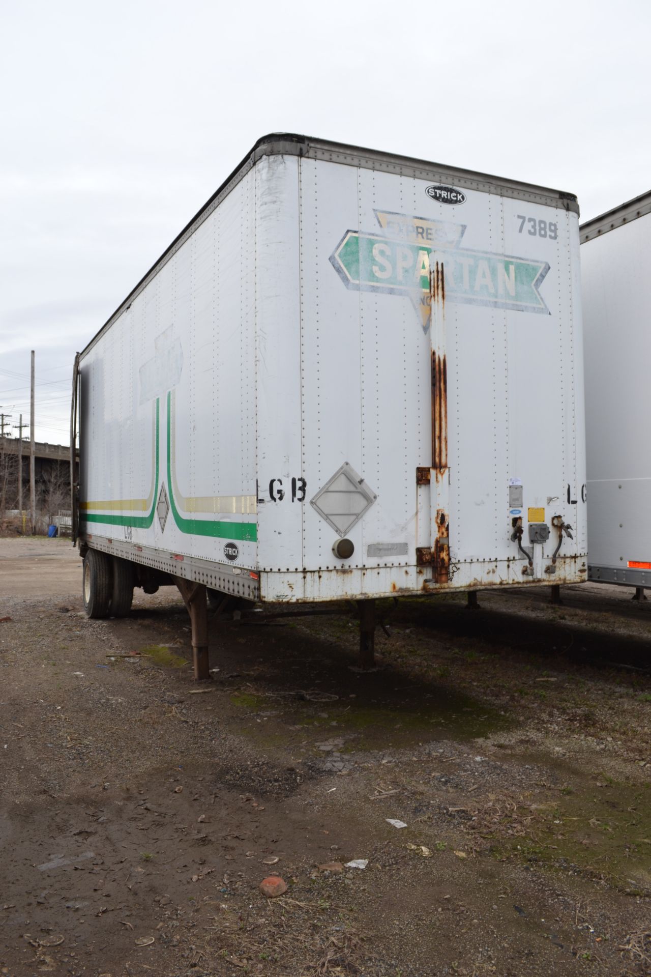 1986 Strick 25' enclosed cargo trailer, GVWR - 40,000 lbs.,VIN 1511E8286GF279169