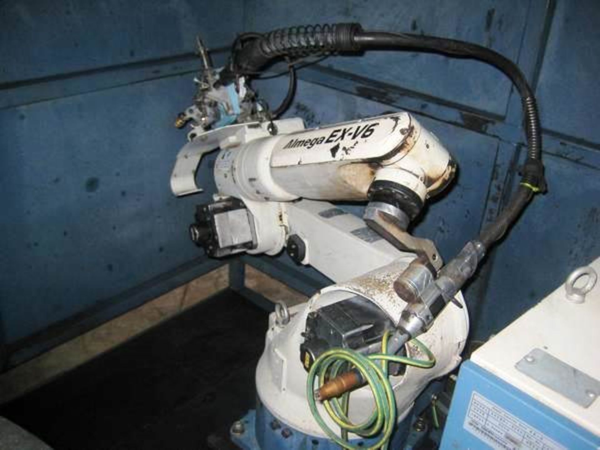 OTC DAIHEN PT ARC 600 6-AXIS ROBOTIC WELD CELL WITH EX-V6