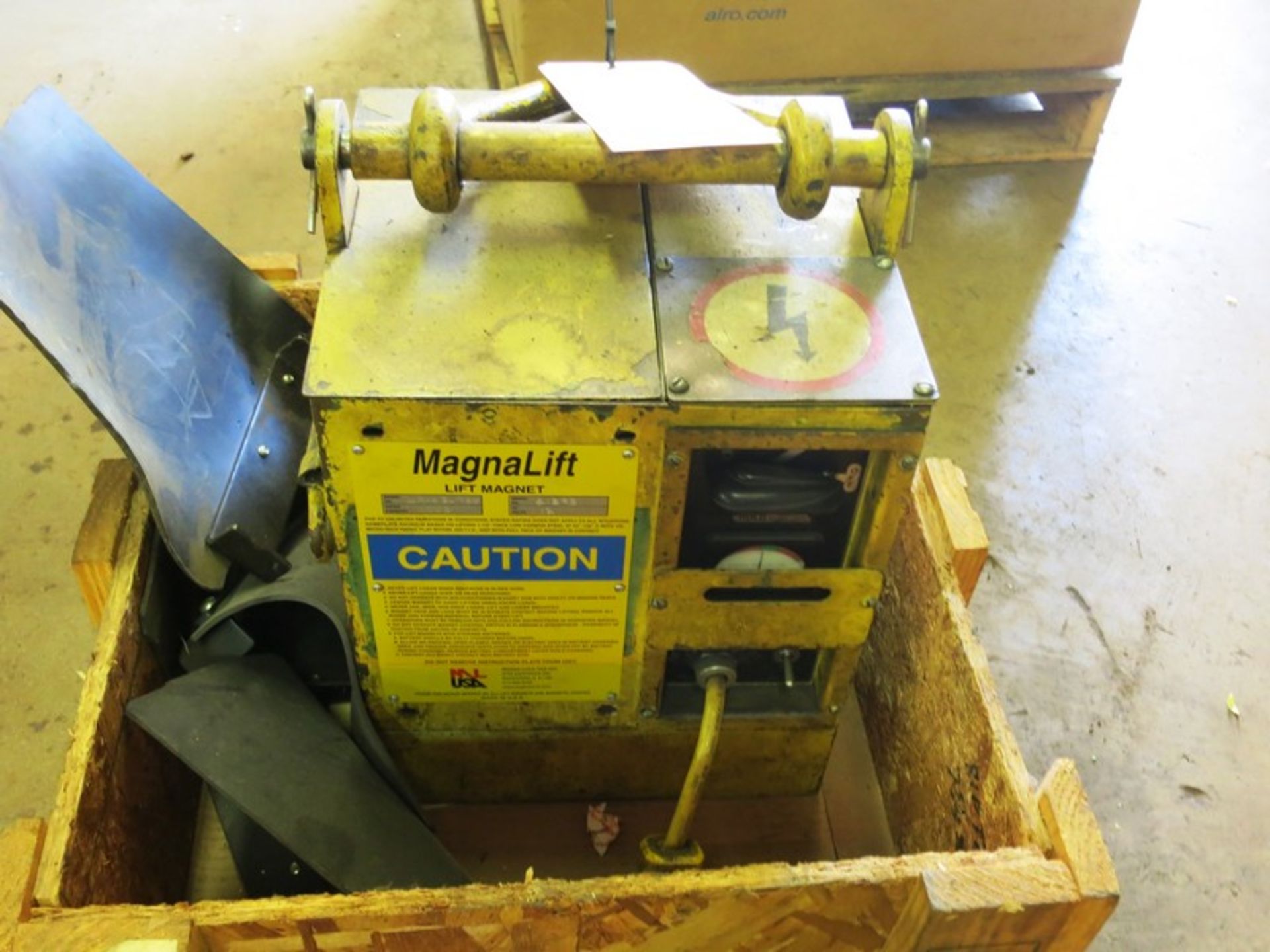 2,500 lbs. MagnaLift Lift Magnet Model LM-2BLM25, S/N 21393