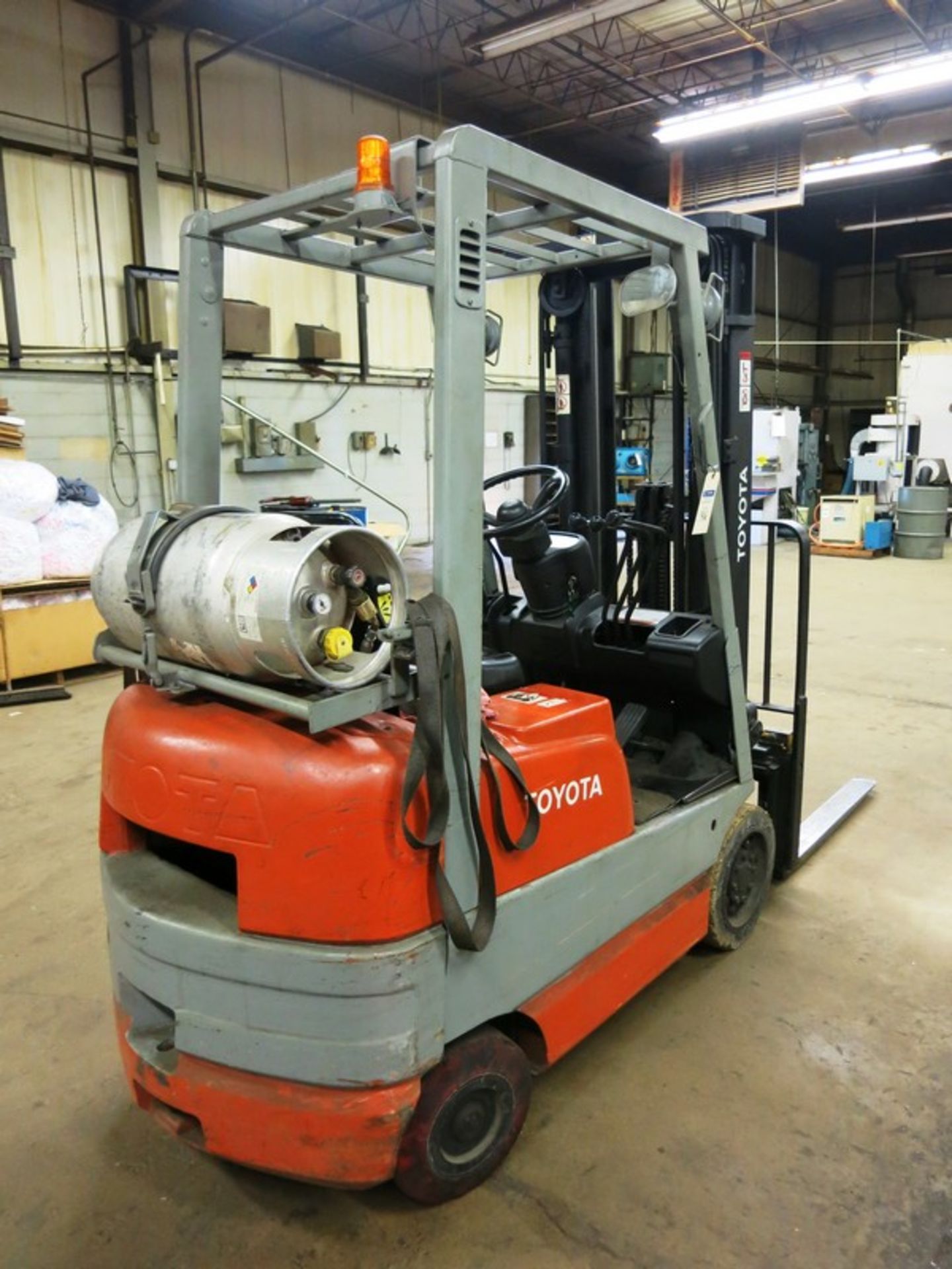 2,500 lbs. Toyota Forklift Truck Model 42-6FGCU15, S/N 65301 (Late Delivery) - Image 3 of 4