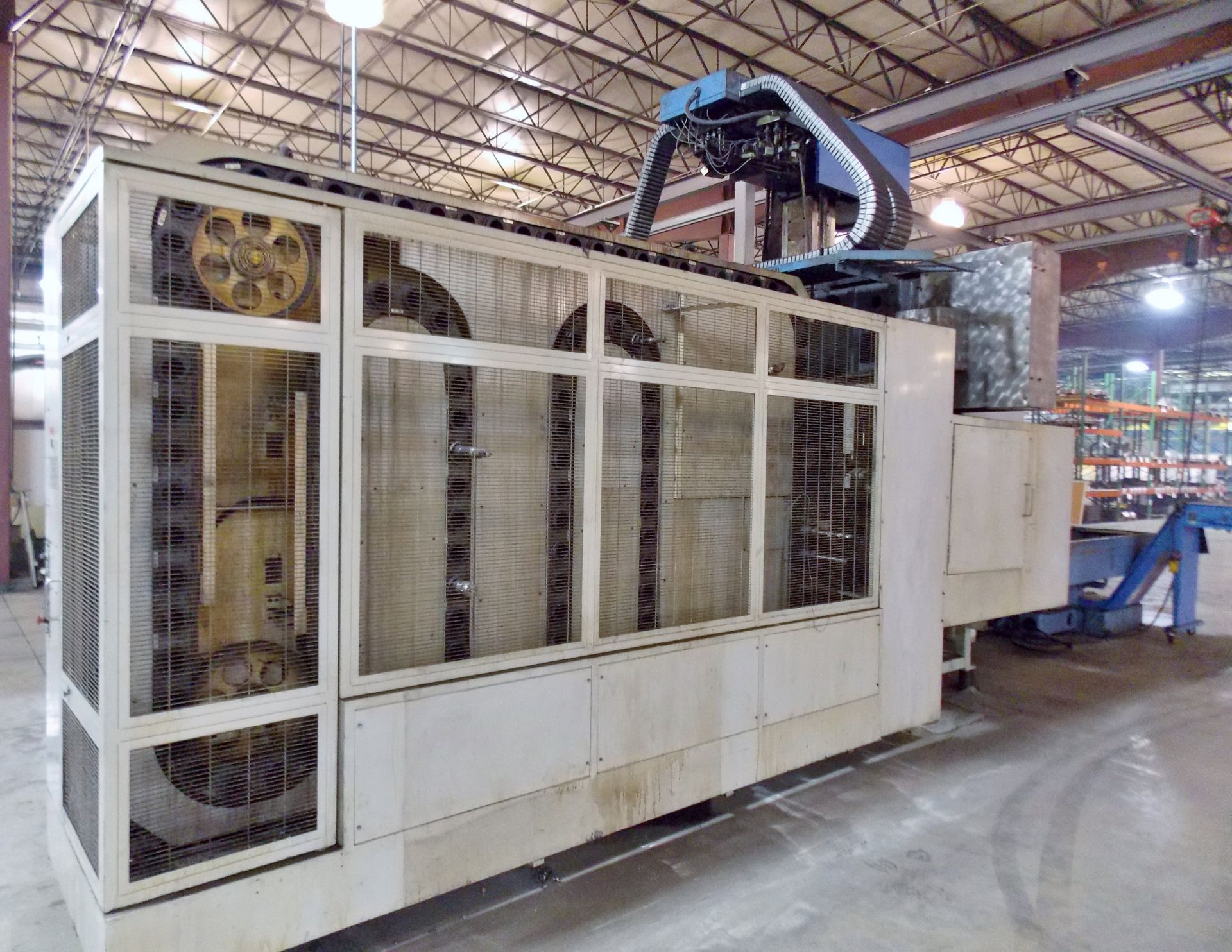 Mazak Versatech V40 5-Face Double Column Vertical Machining Center - Image 14 of 15