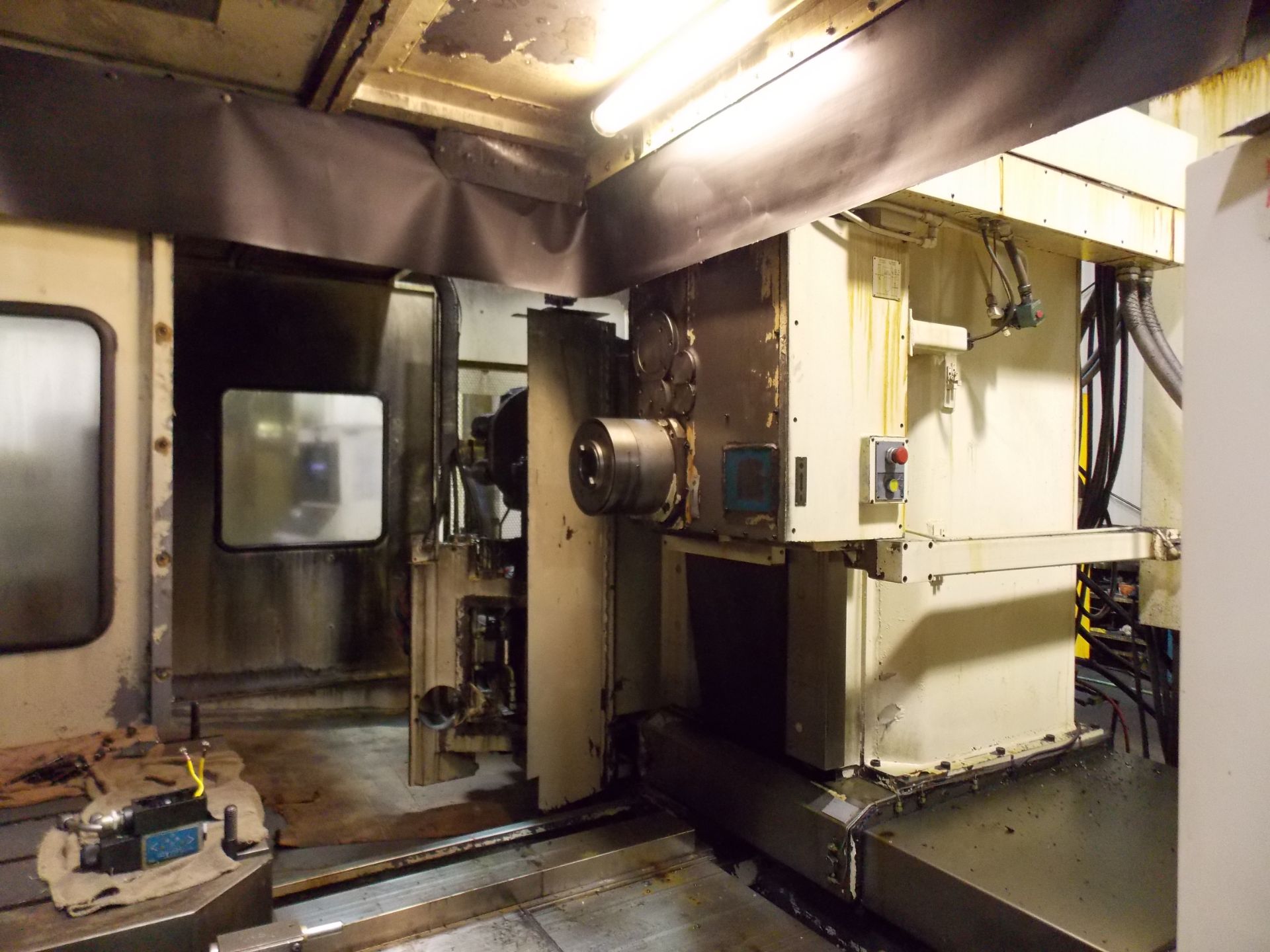 Cincinnati Milacron T-30 CNC Horizontal Machining Center - Image 4 of 10