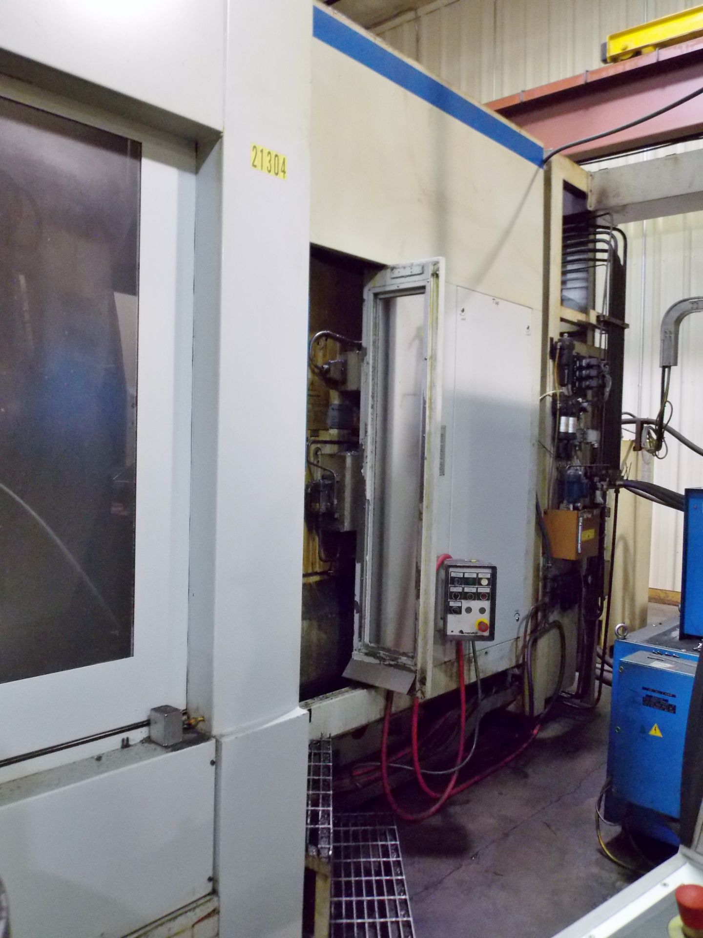 Mandelli 7 Type U/400 CNC Horizontal/Vertical  Machining Center - Image 4 of 11