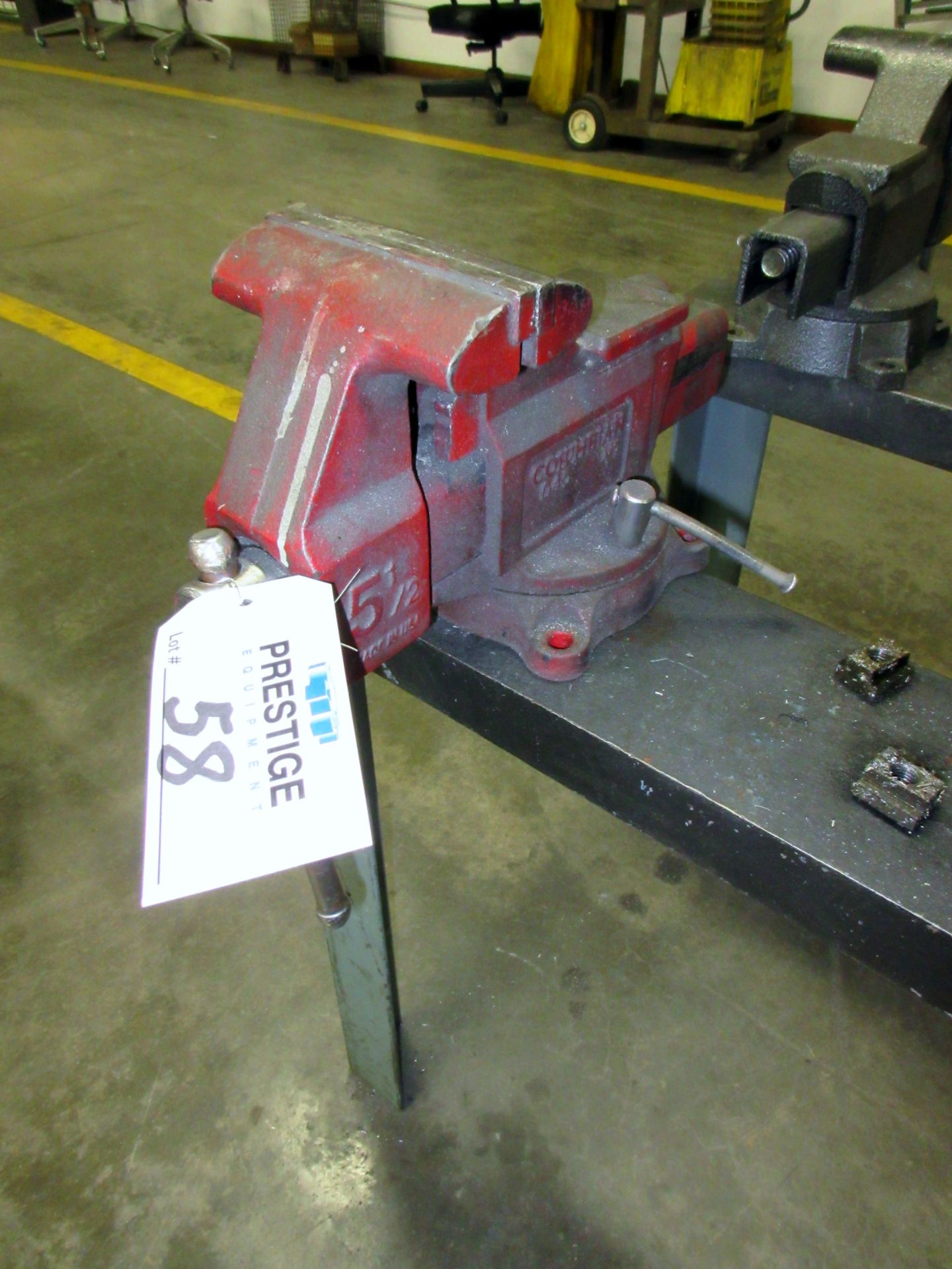 Columbia, D45, 5 1/2'' Bench Vise