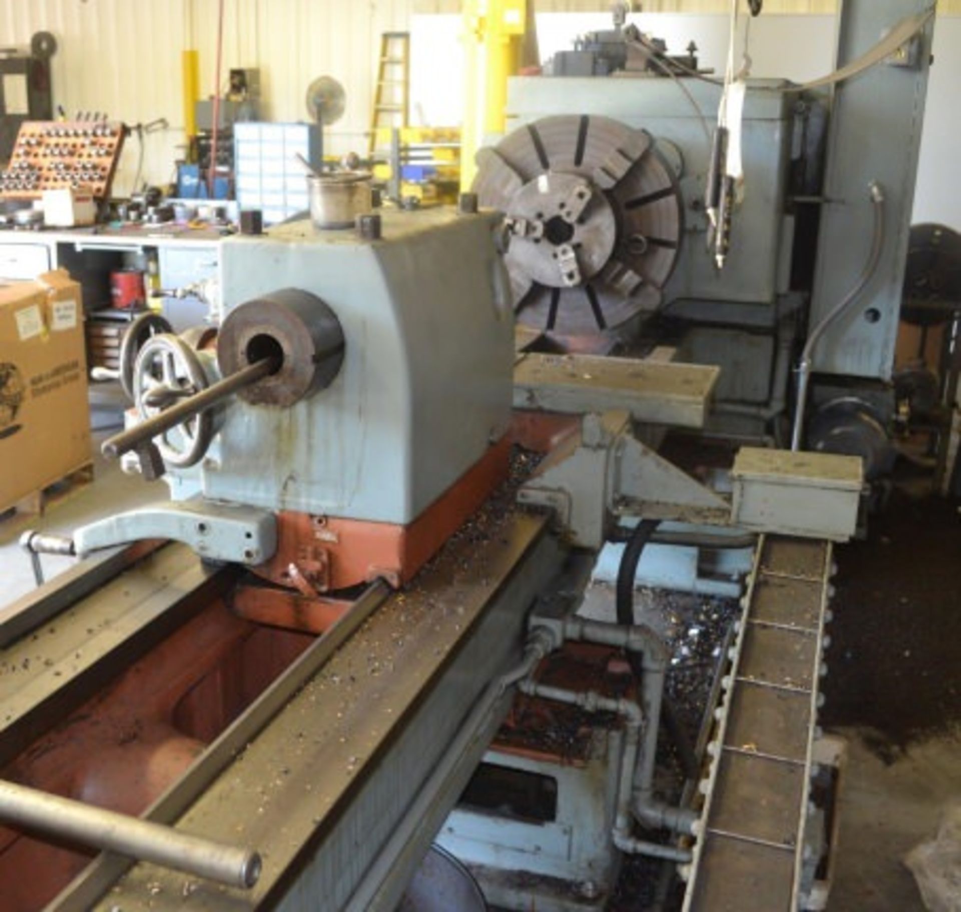 LeBlond Servo Shift 2516 28" x 96" Engine Lathe - Image 6 of 10