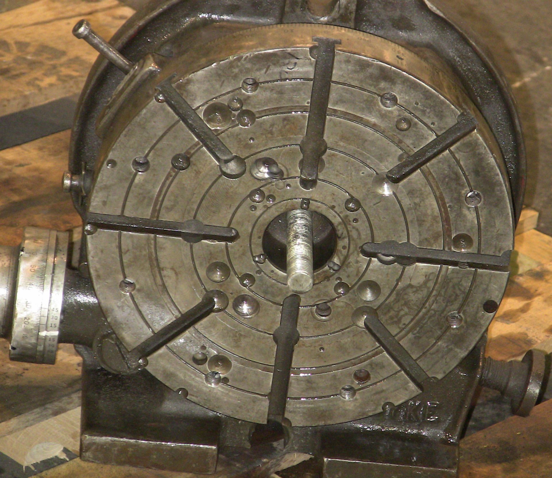 Troyoke U12 Rotary Table - Image 2 of 2