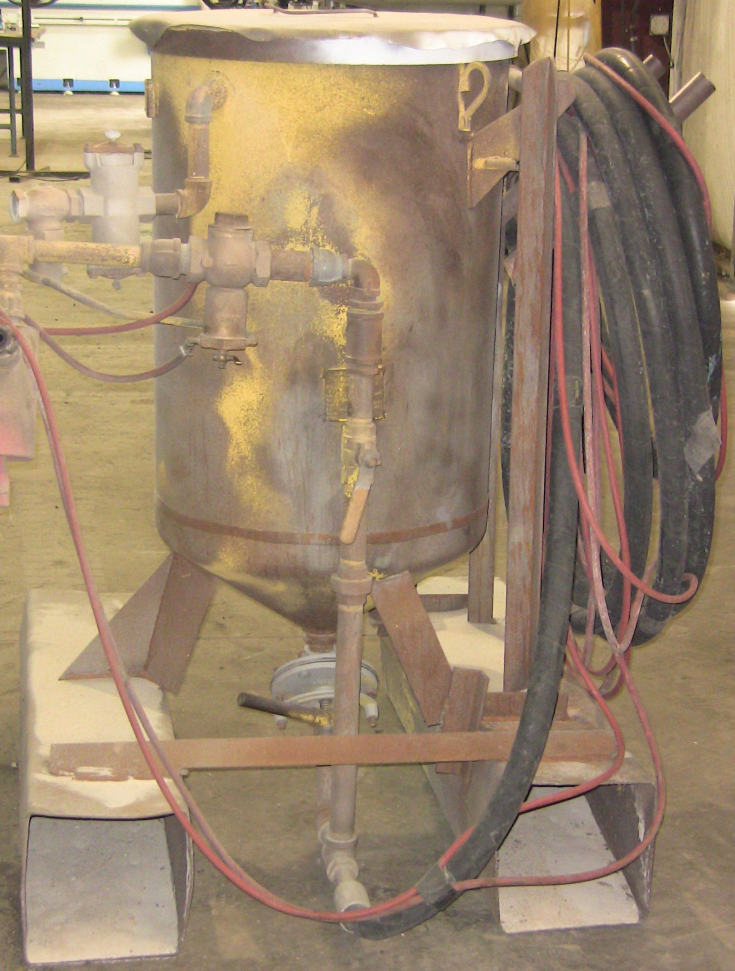 Barner Engineering & Mfg.Sand Blast Unit - Image 2 of 3