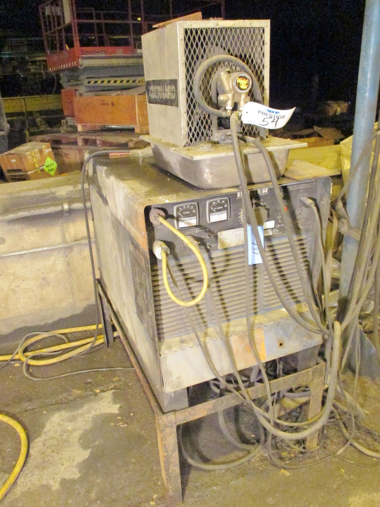 MILLER DELTAWELD 650 WELDING POWER SOURCE