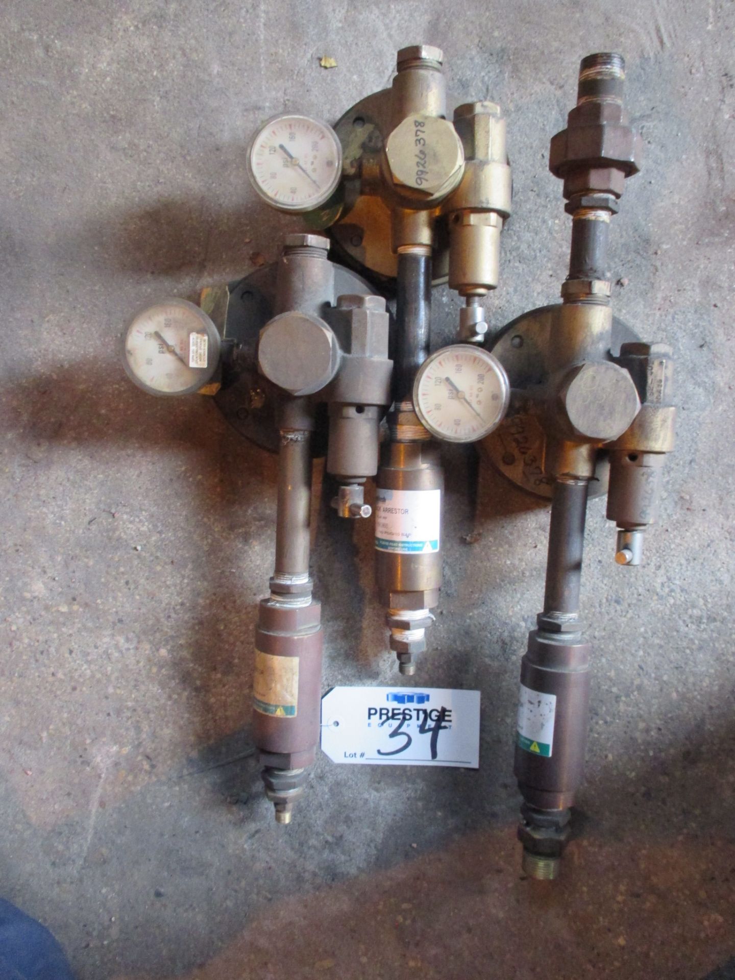 GAS REGULATOR