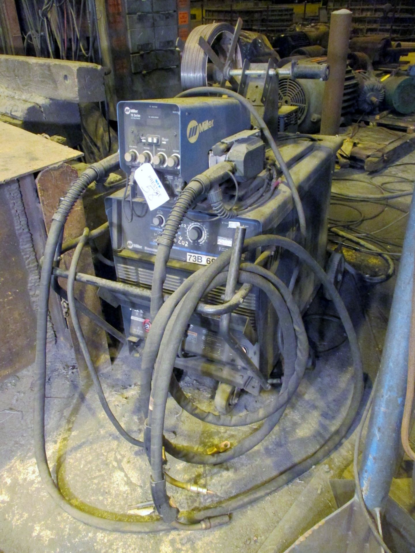 MILLER MODEL DIMENTION 652 WELDING POWER SOURCE