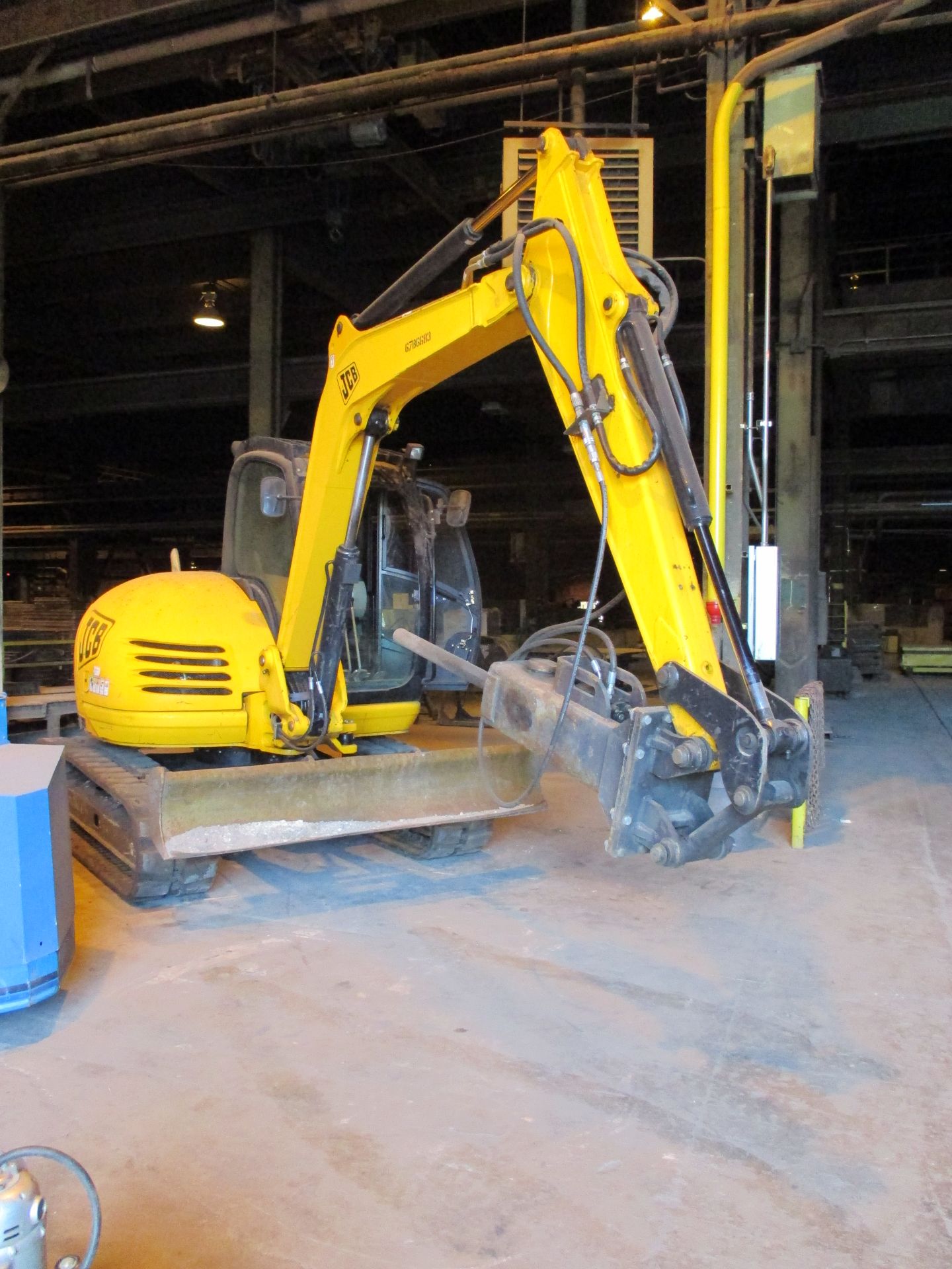 JCB MODEL 8080 ZTS MIDI EXCAVATOR - Image 6 of 8