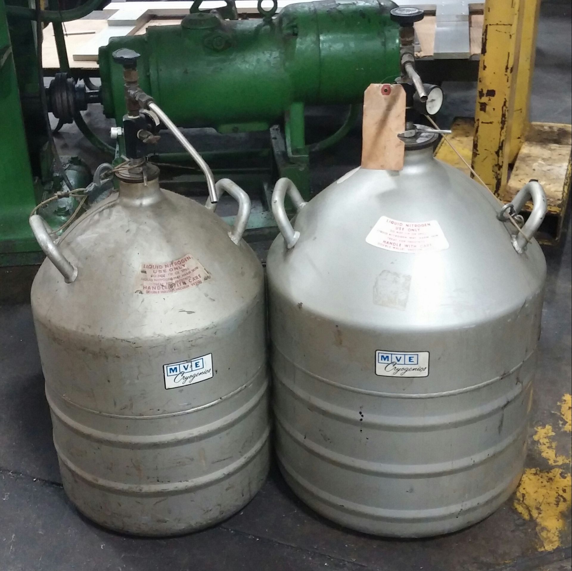 MVE LIQUID NITROGEN TANKS (IN DRILL ROOM)