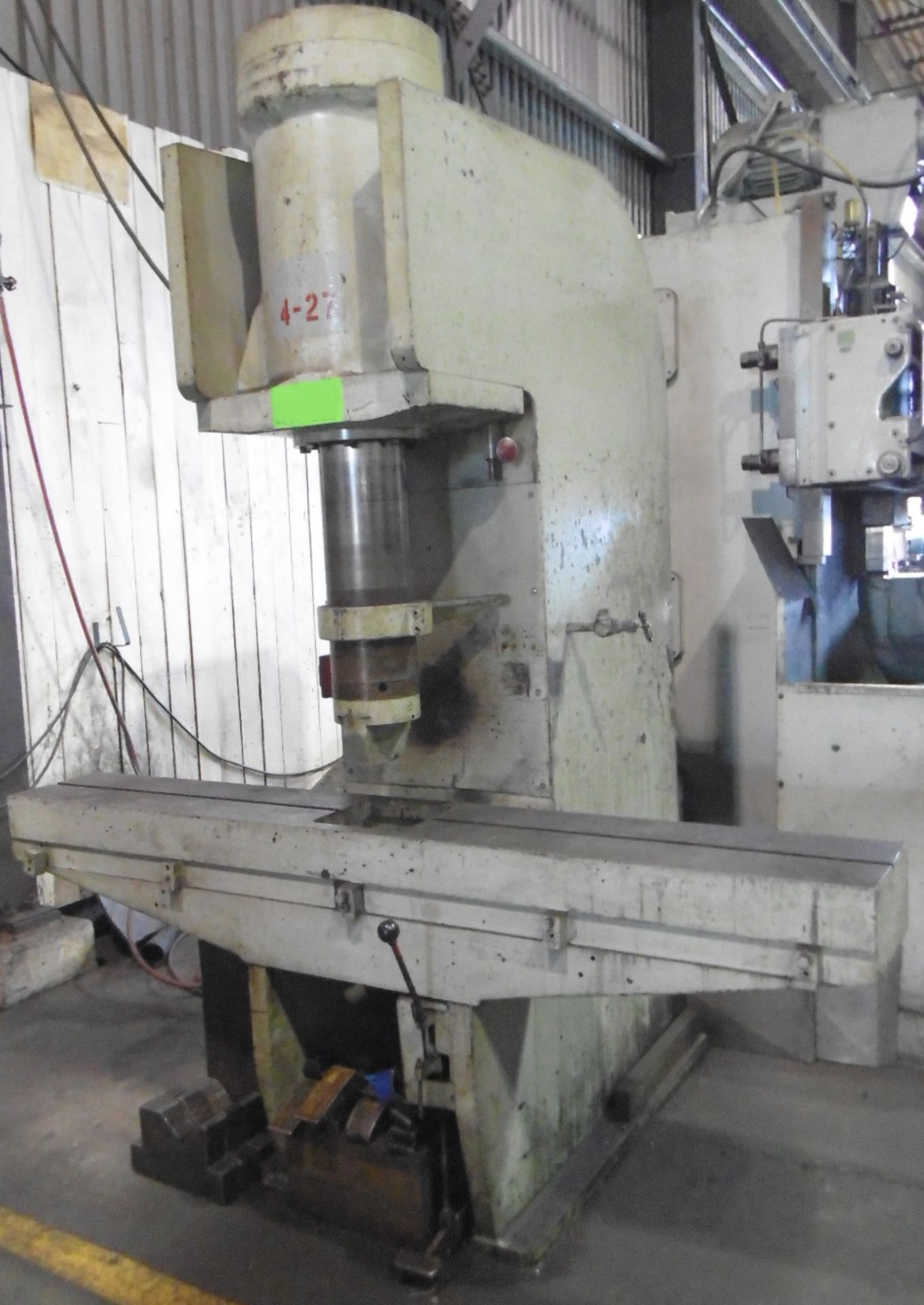 Mfg Unknown Hydraulic Straightening Press