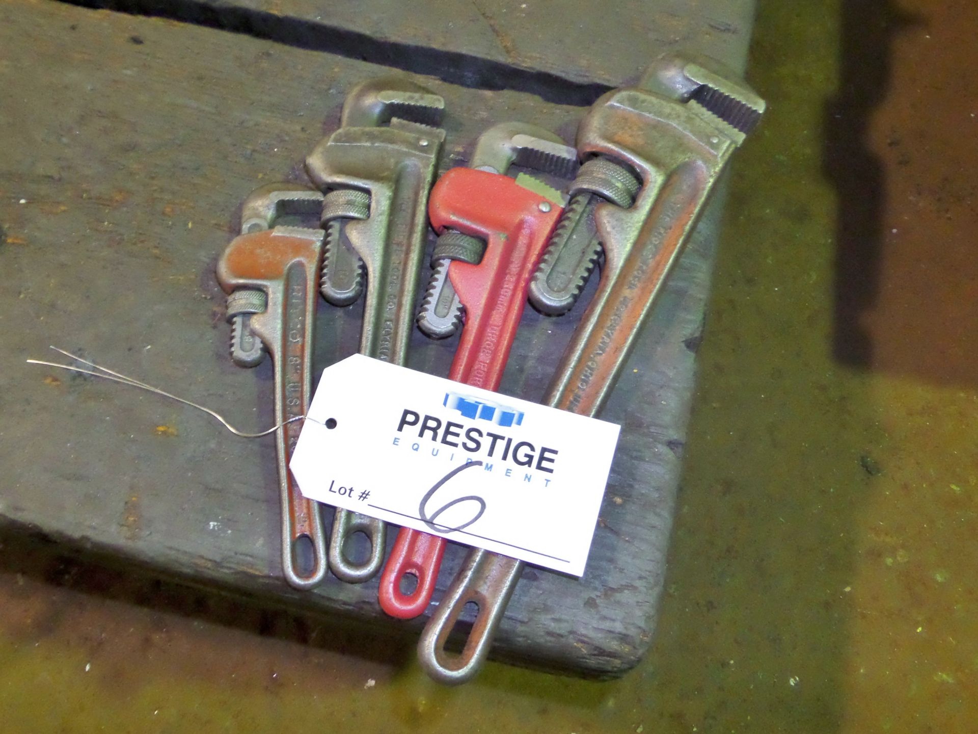 PIPE WRENCHES