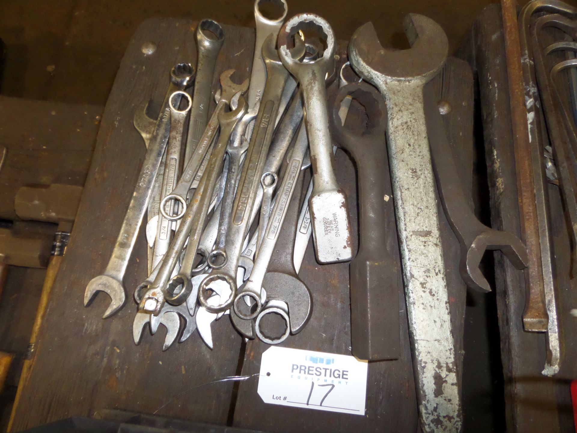 ASSORTED STANDARD AND METRIC WRENCHES