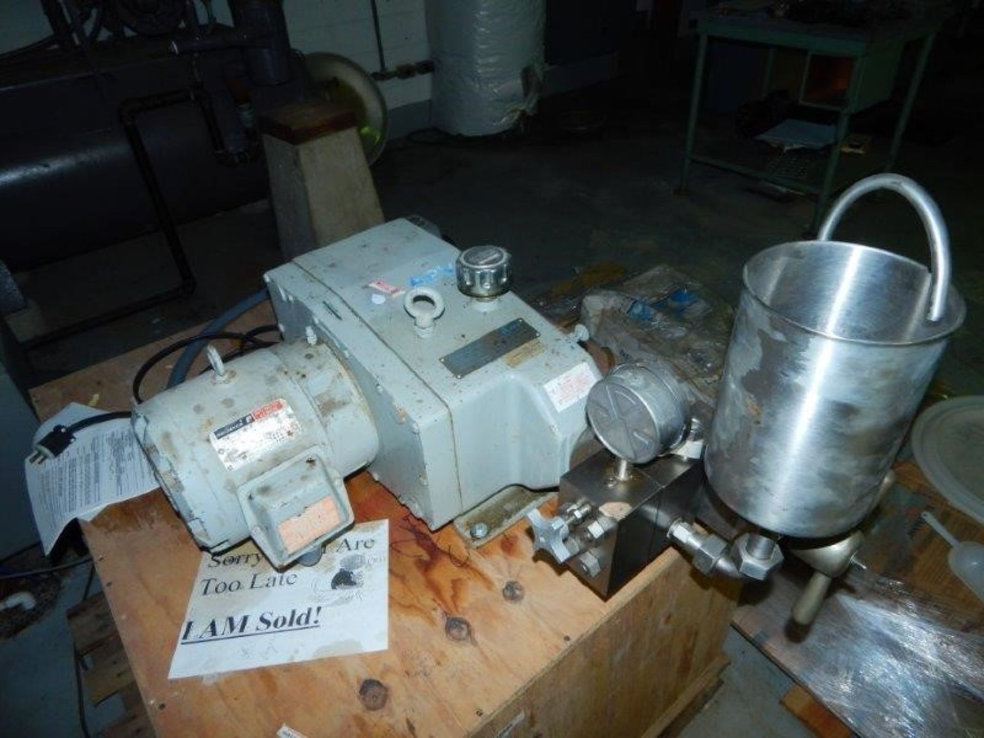 (1) USED APV GAULIN HOMOGENIZER, MODEL 15MR-8TBA, S/N 39011388, 8000 MAX PSIG, 3 HP MOTOR