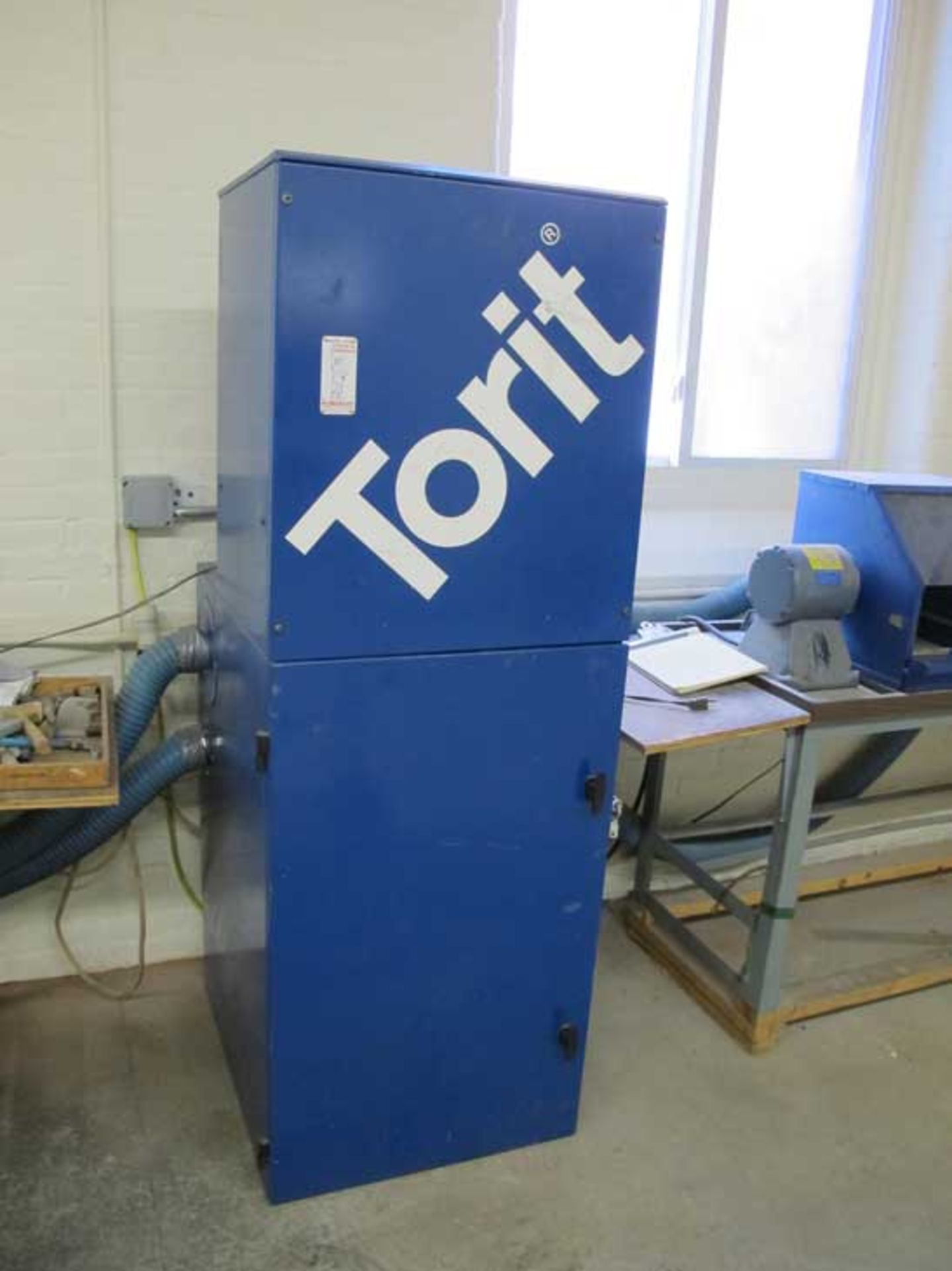 Donaldson 5 HP Dust Collector Model VS1500  S/N 1G493919, 3600 RPM; $25 Charge to bring to