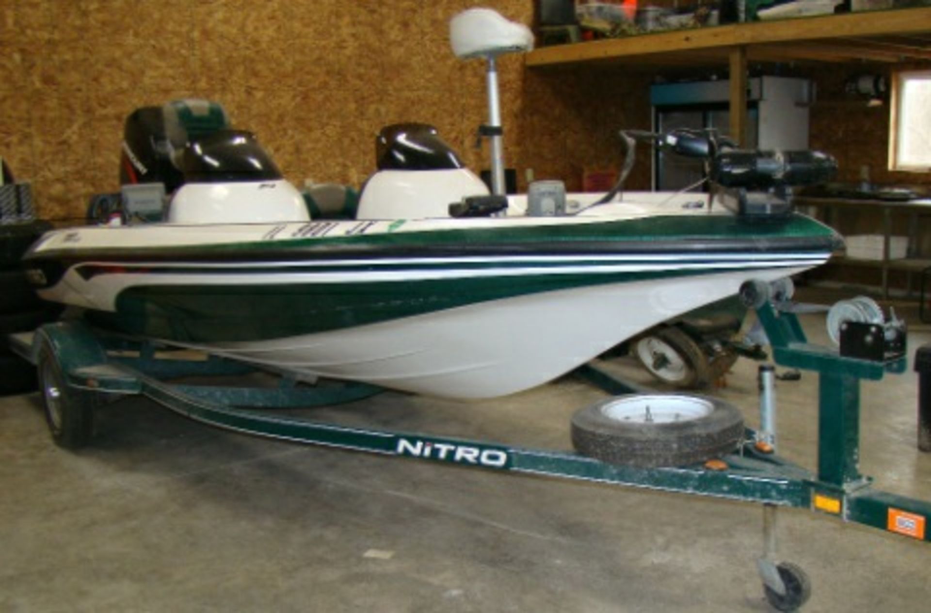 2004 Nitro Bass Boat 700LX w/Mercury 115hp outboard, dual live well storage, 2 depth finders, - Image 6 of 6