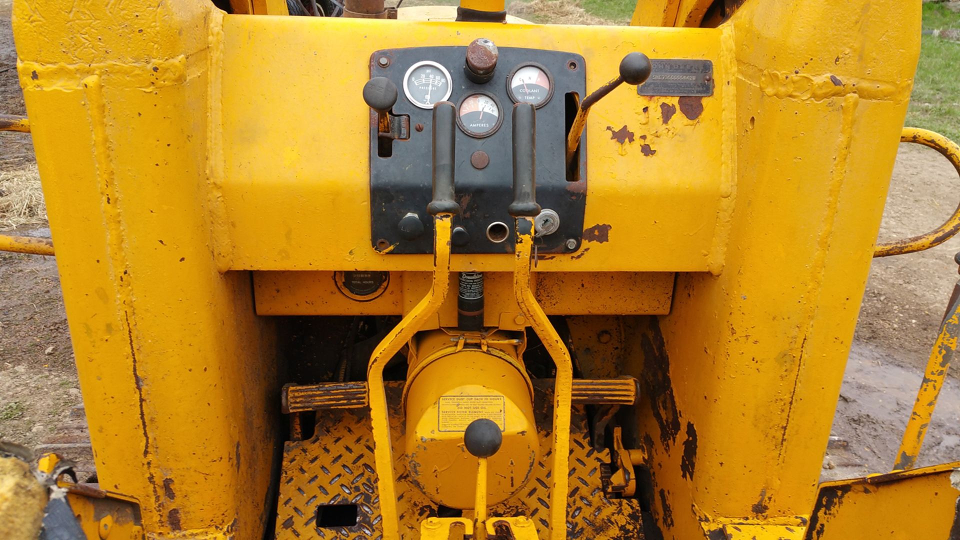 John Deere 350 crawler loader - Image 6 of 6